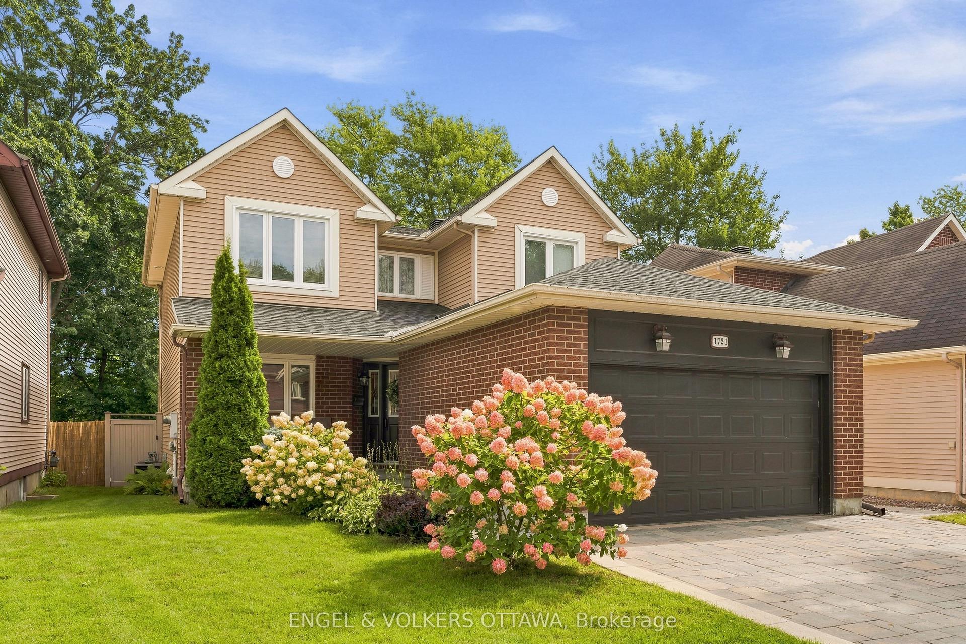 1721 Hunter's Run Drive, Orleans - Convent Glen and Area — Detached for sale, photo 1