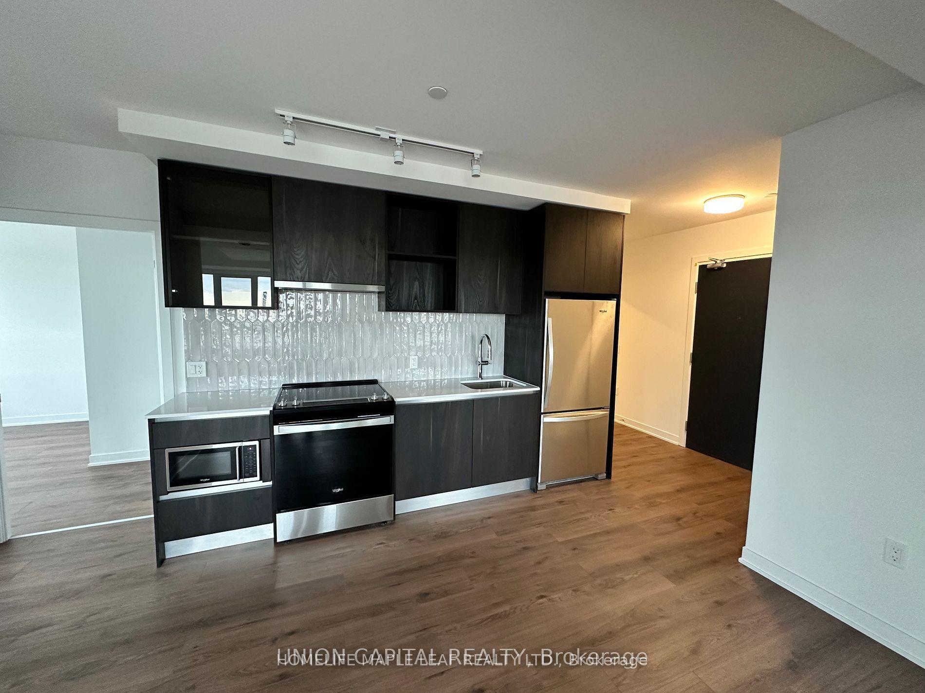 395 Dundas Street W 708 #708, Oakville — Condo for lease, photo 1