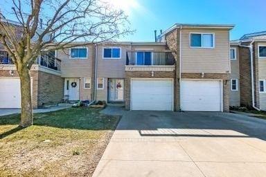 711 Osgoode Drive 17 #17 — photo 1