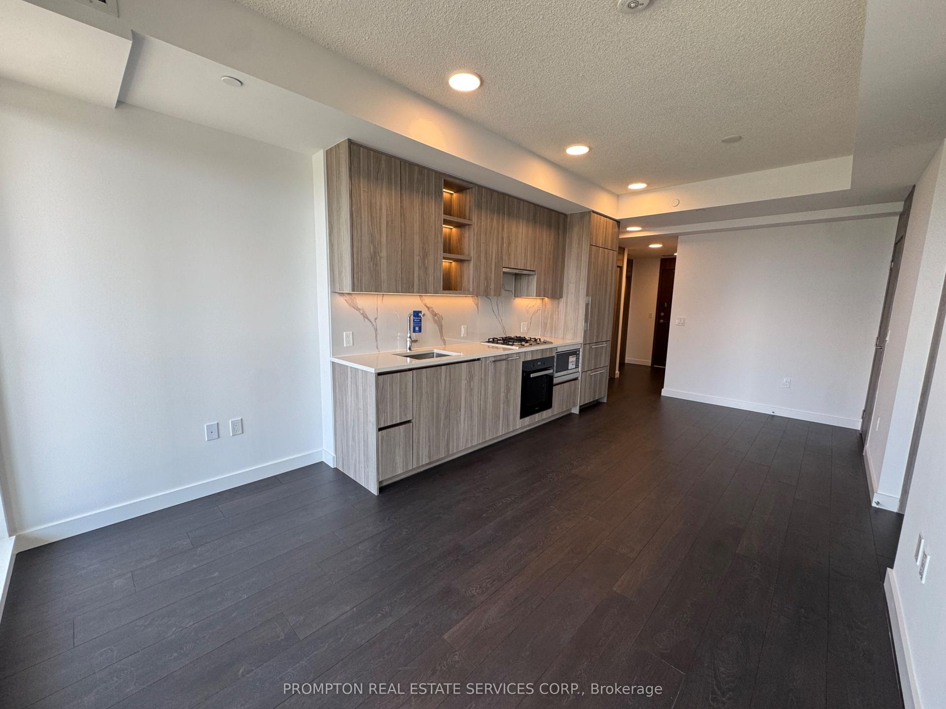 18 Esther Shiner Boulevard 1115 #1115 — photo 1