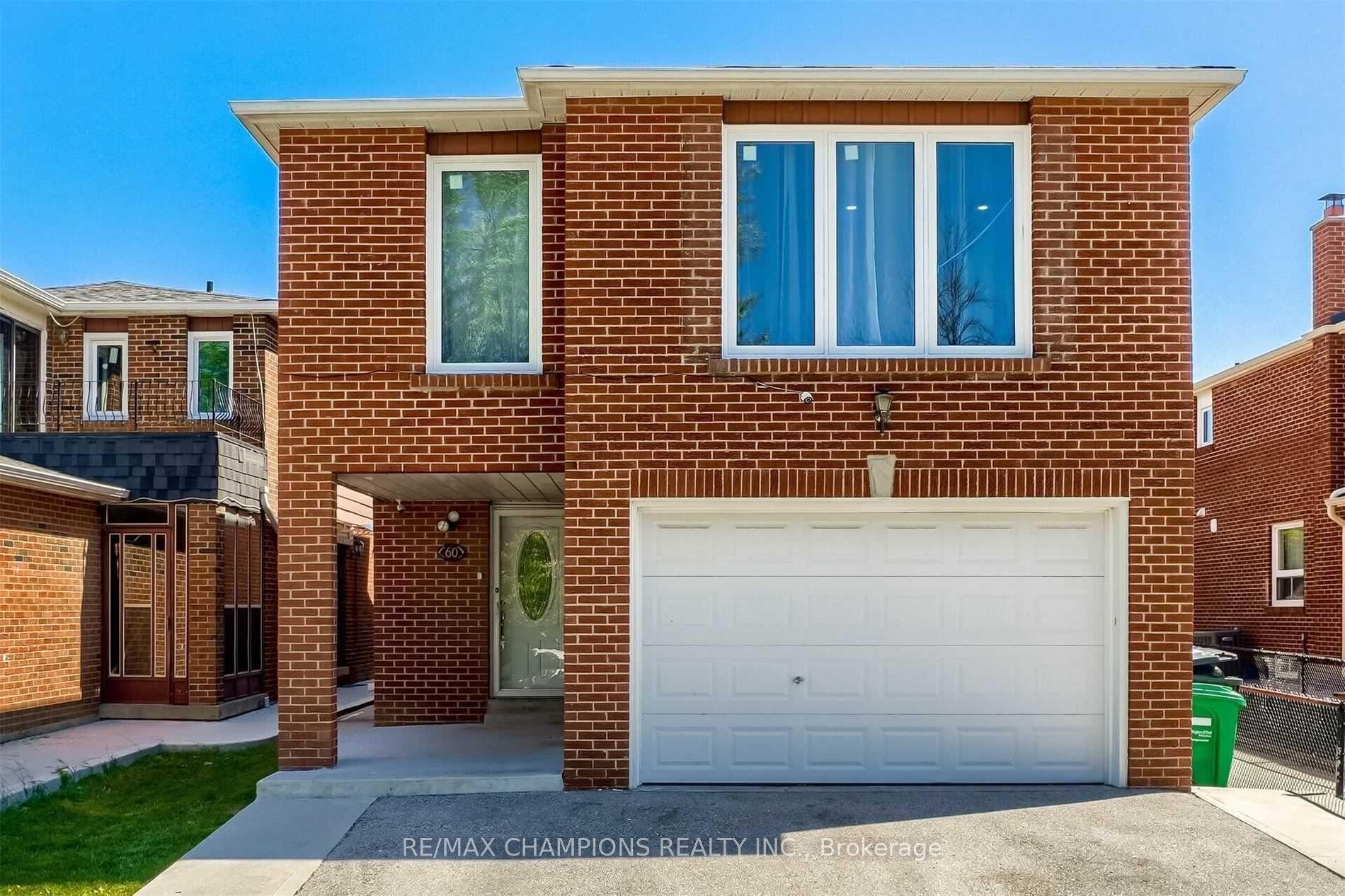 60 Banting Crescent, Brampton — Detached for sale, photo 1