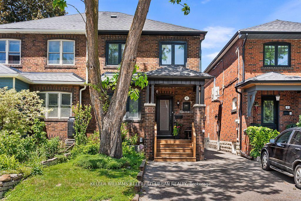 8 Cloverlawn Avenue — photo 1