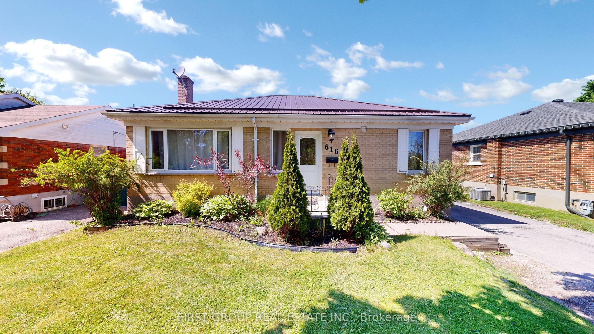 616 Crawford Drive — photo 1