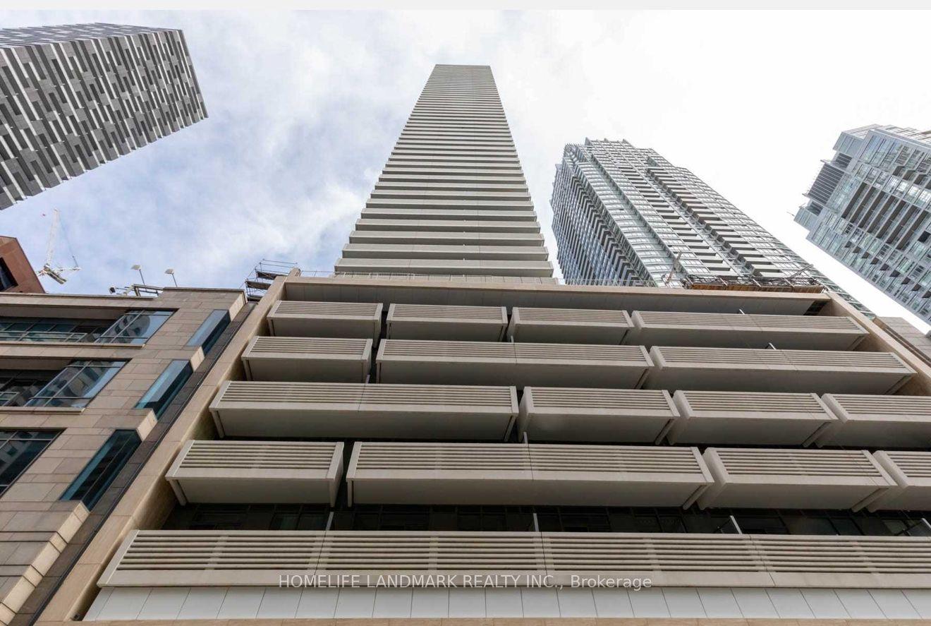 2221 Yonge Street 2510 #2510 — photo 1