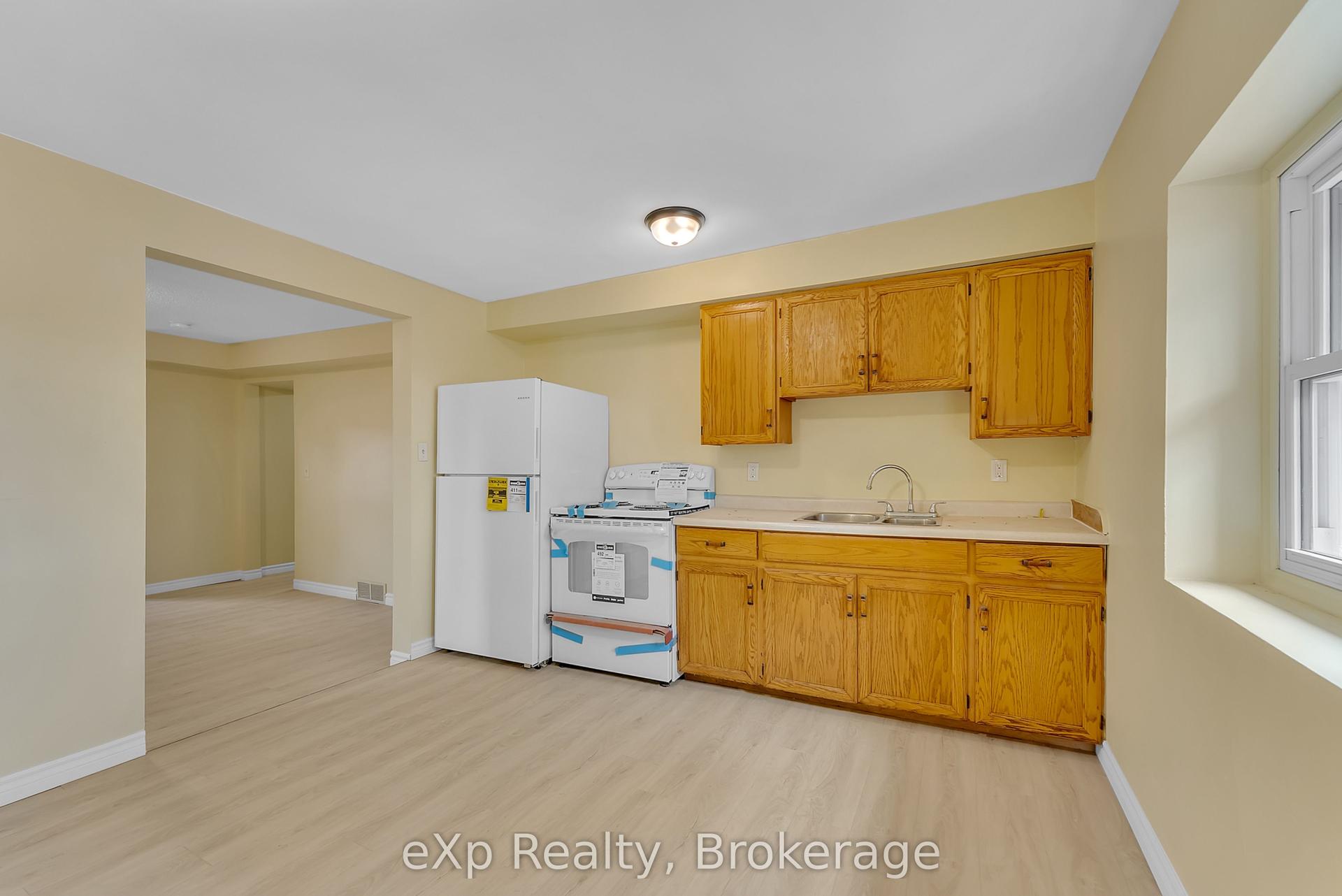2 King Street Apt 2 #Apt 2 — photo 1