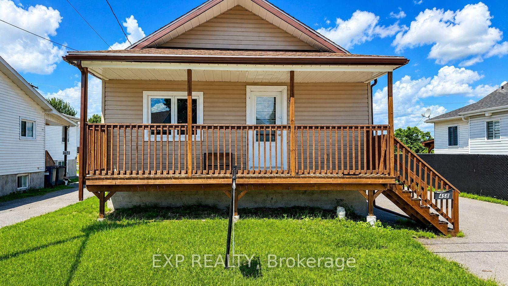 458 Catherine Street, Hawkesbury — Detached for sale, photo 1