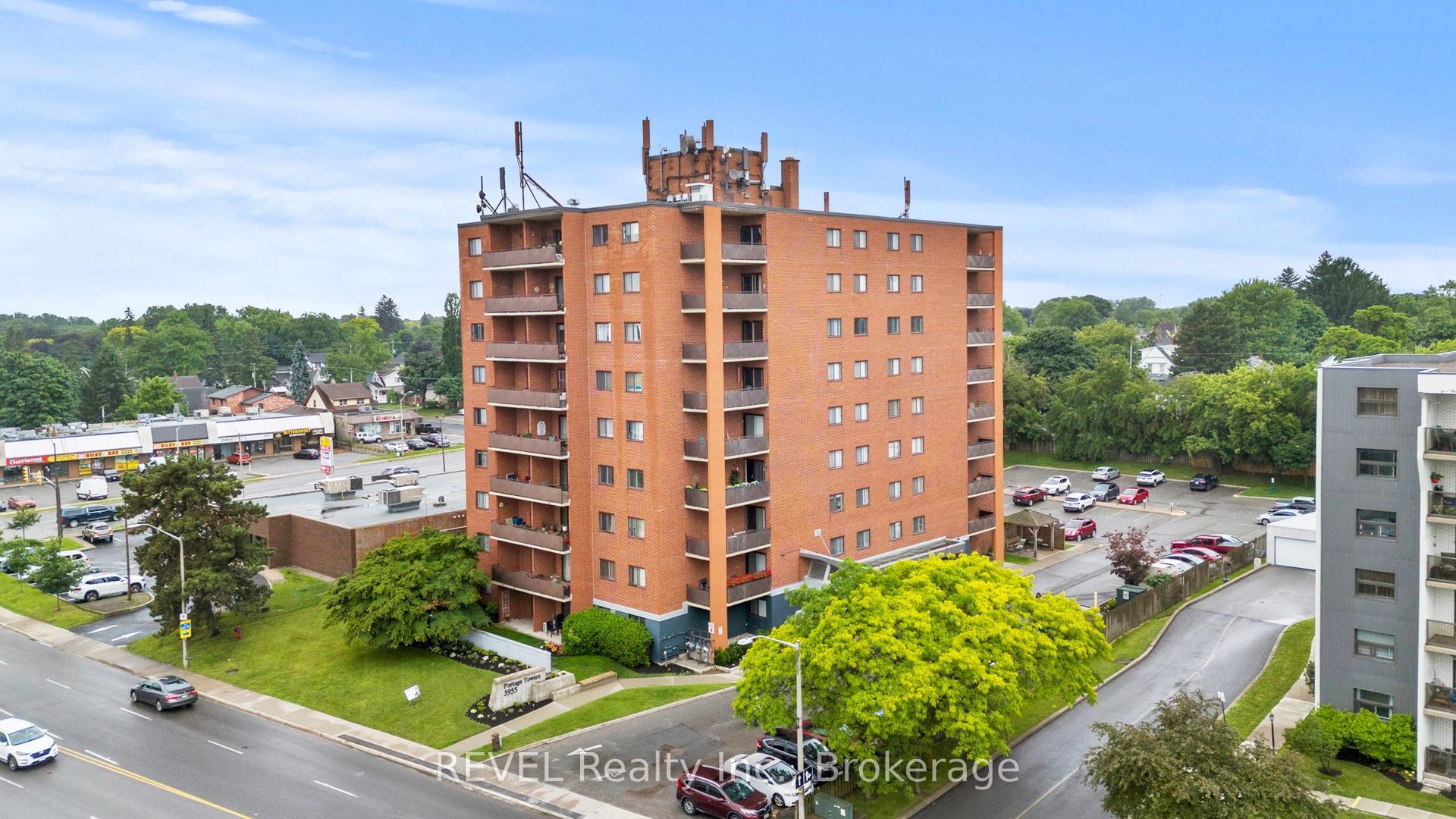 3955 Portage Road 401 #401, Niagara Falls — Condo for sale, photo 1