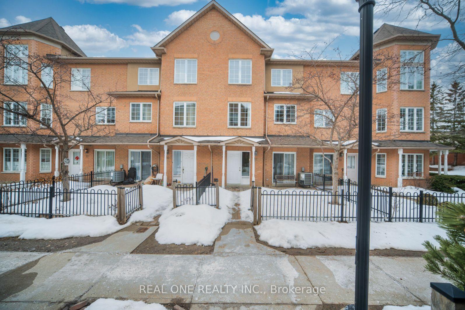12 St Moritz Way 17 #17 — photo 1