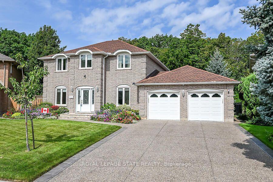 109 Maple Drive, Hamilton — Detached for sale, photo 1