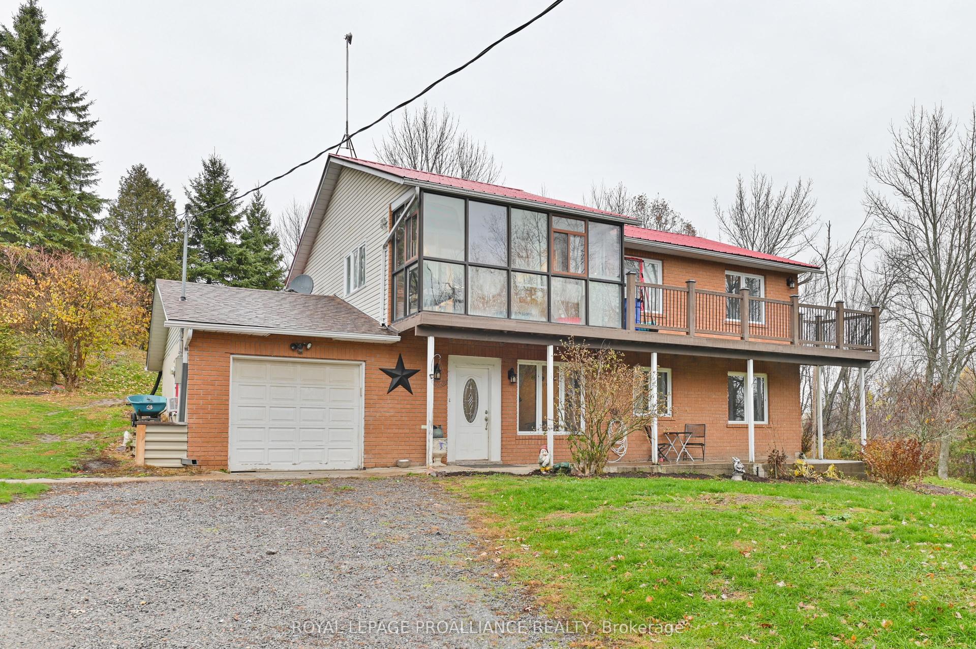 1403A Crookston Road — photo 1