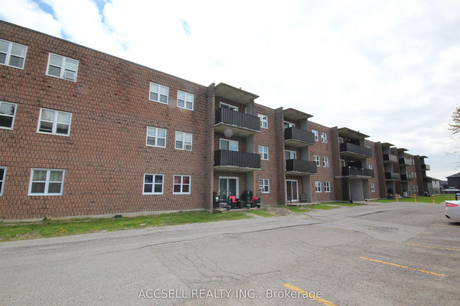 276 Merritt Avenue 306 #306 — photo 1