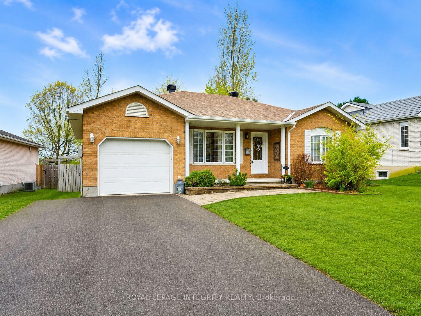 4 Cherry Avenue — photo 1