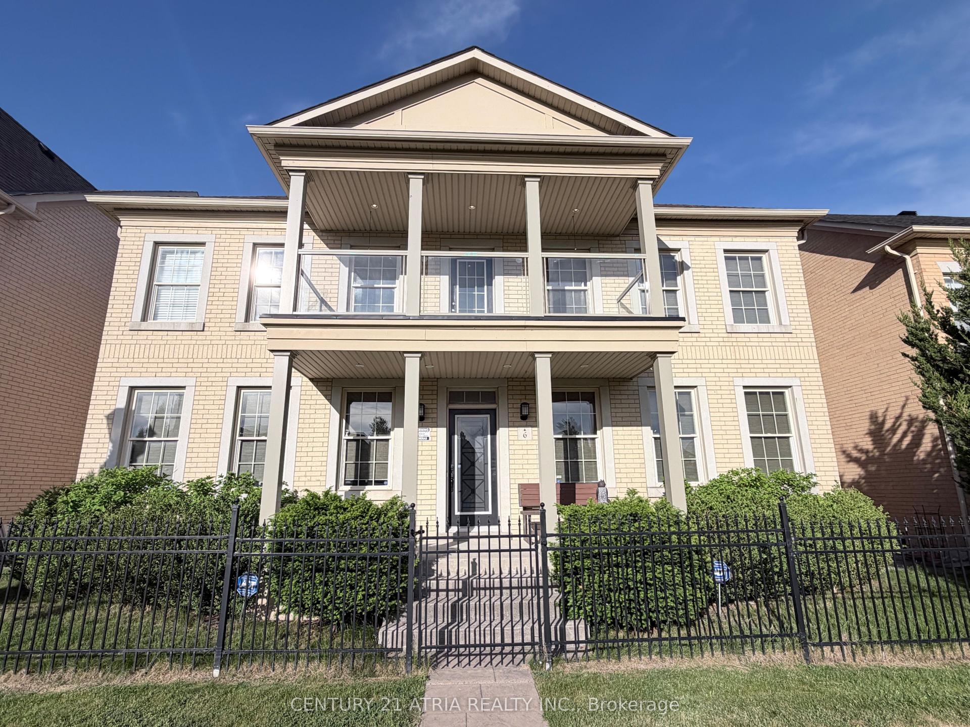 6 Crescent Park Lane — photo 1