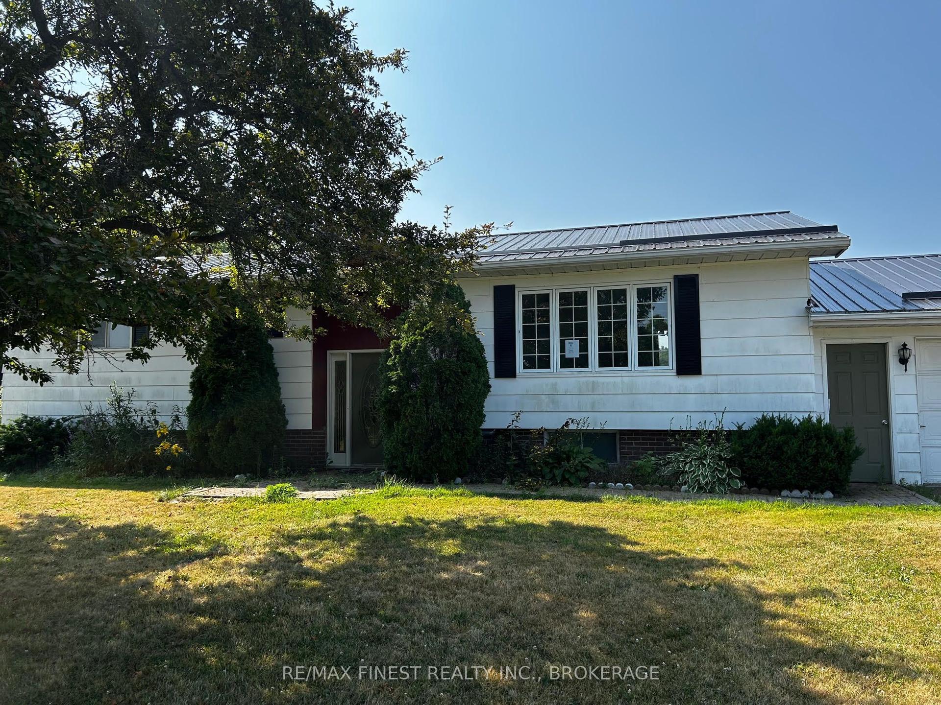 220 Eden Grove Road — photo 1
