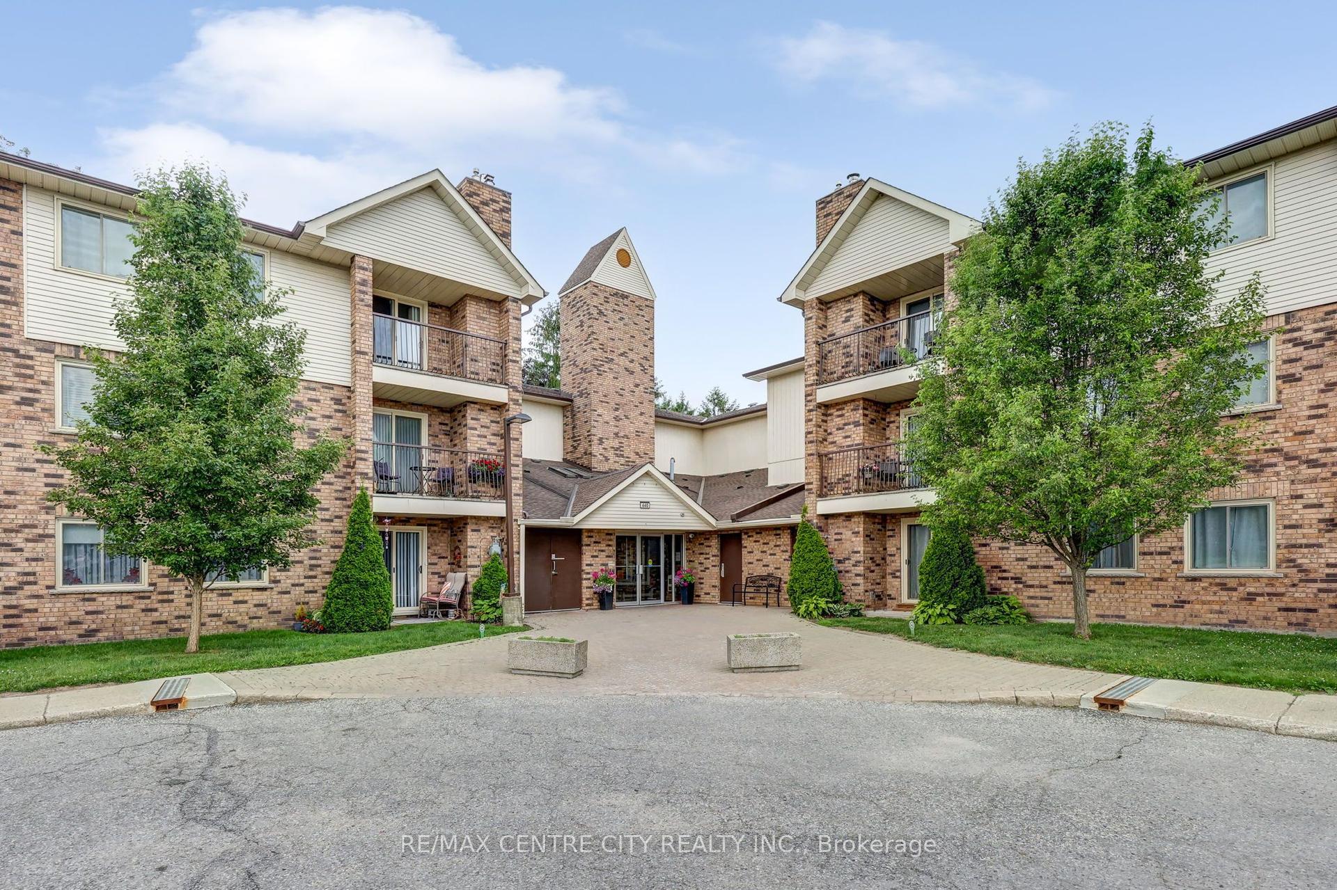 440 Wellington Street 109 #109 — photo 1