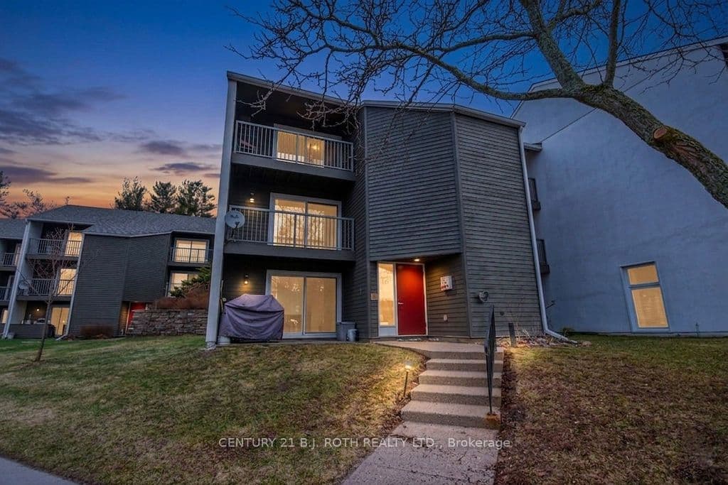 1102 Horseshoe Valley Road 219 #219 — photo 1