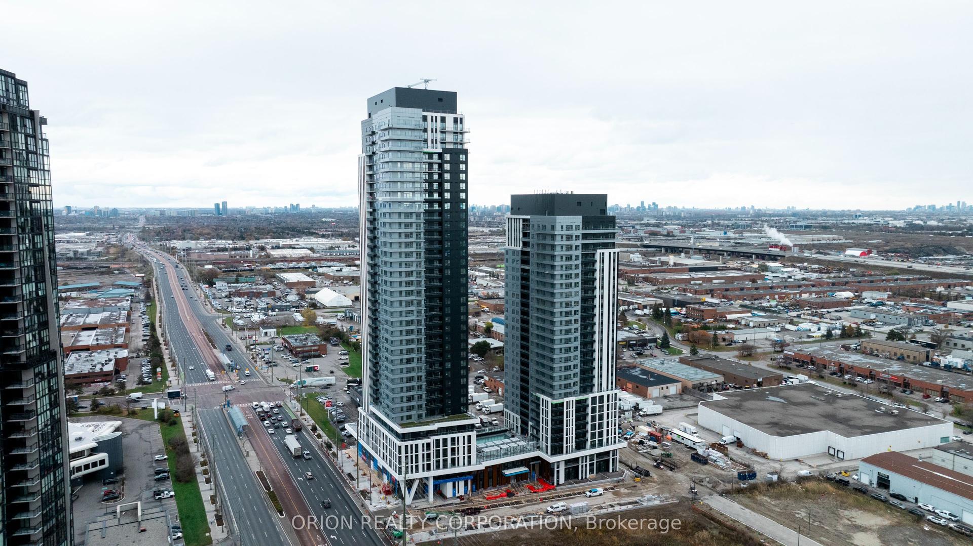 21 Meadowdale Road 1111 #1111, Vaughan — Condo for lease, photo 1