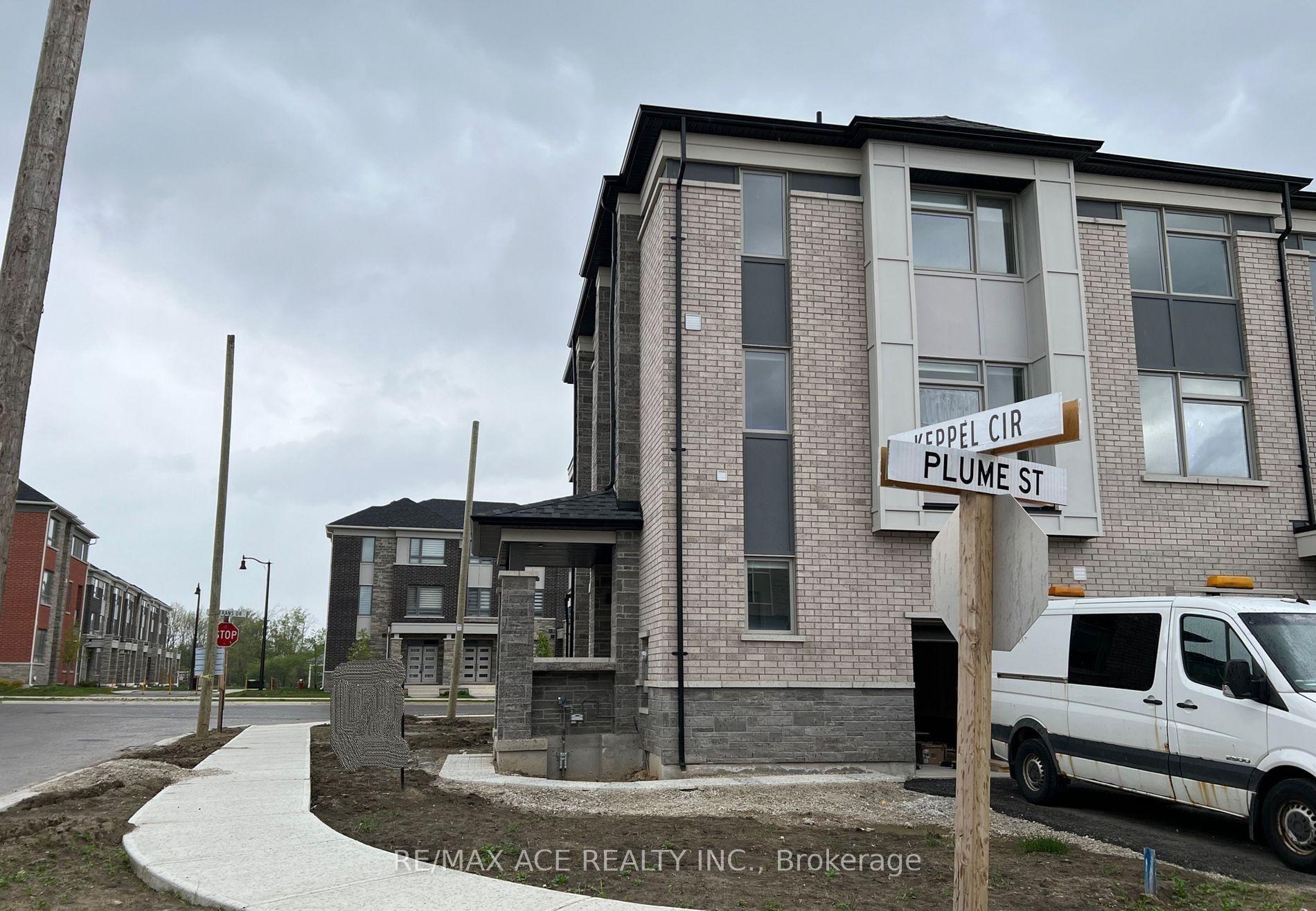 2 Plume Street B #B, Brampton — Townhouse for lease, photo 1
