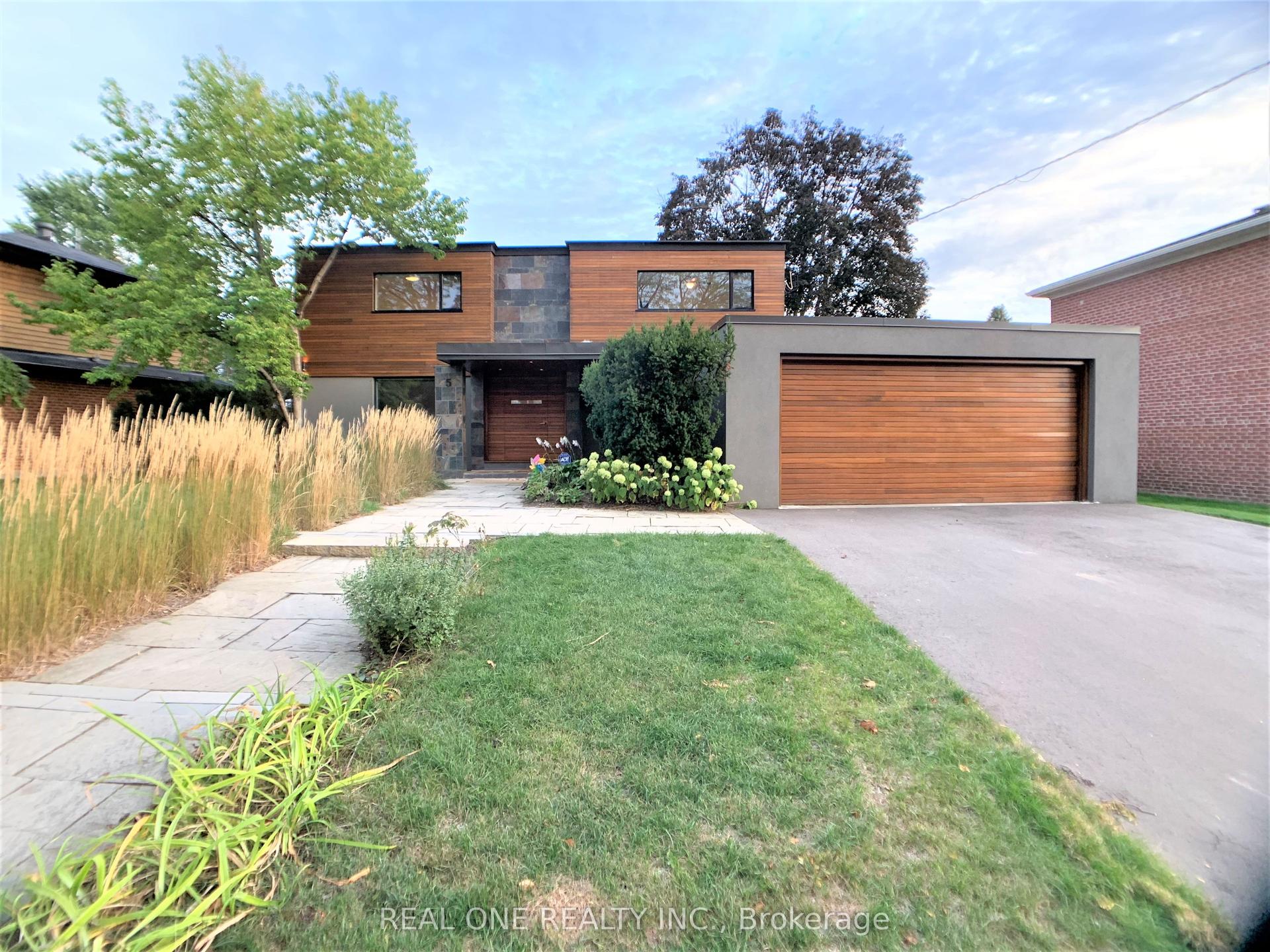5 Dunlace Drive — photo 1