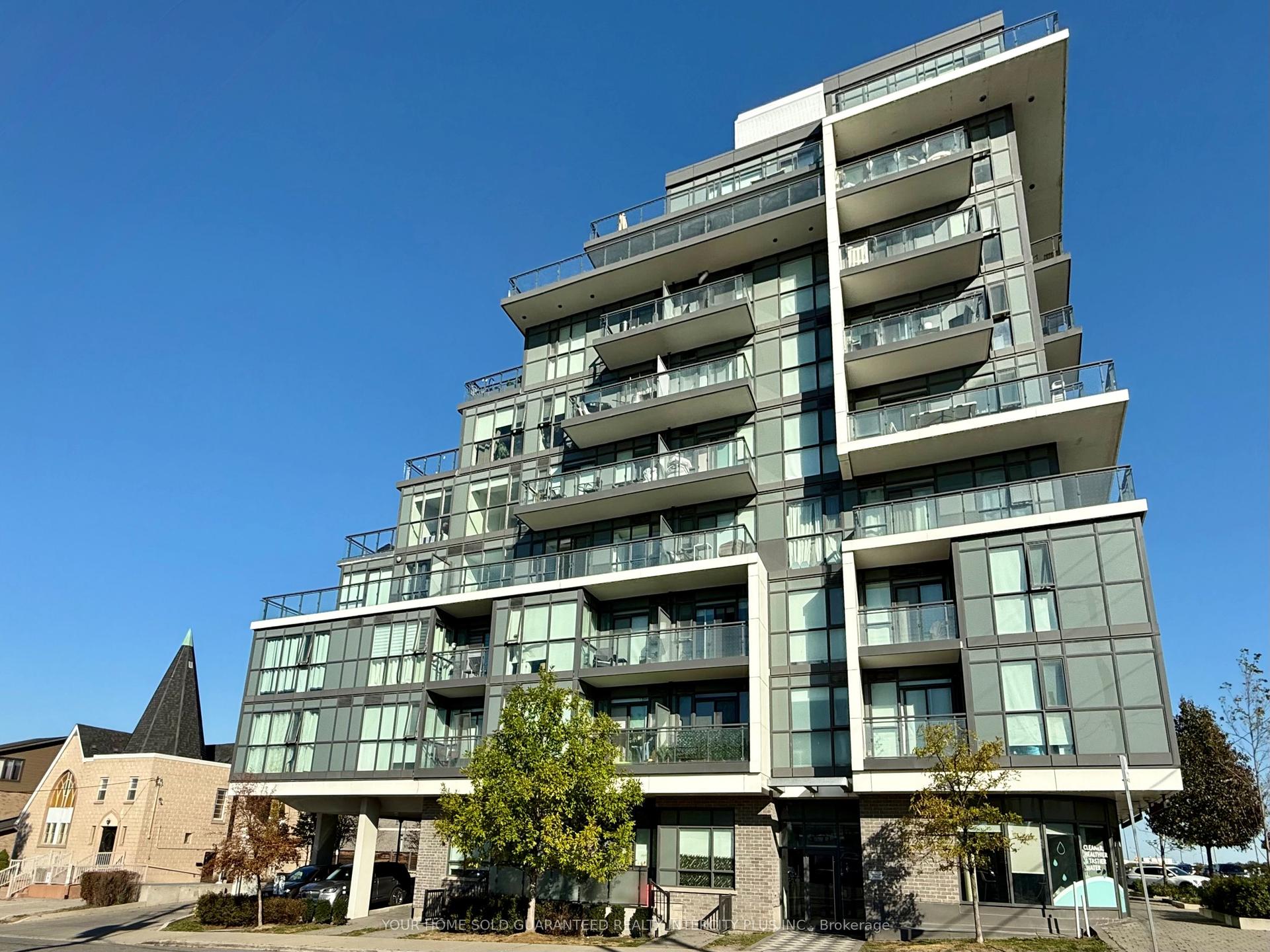 16 McAdam Avenue 302 #302 — photo 1