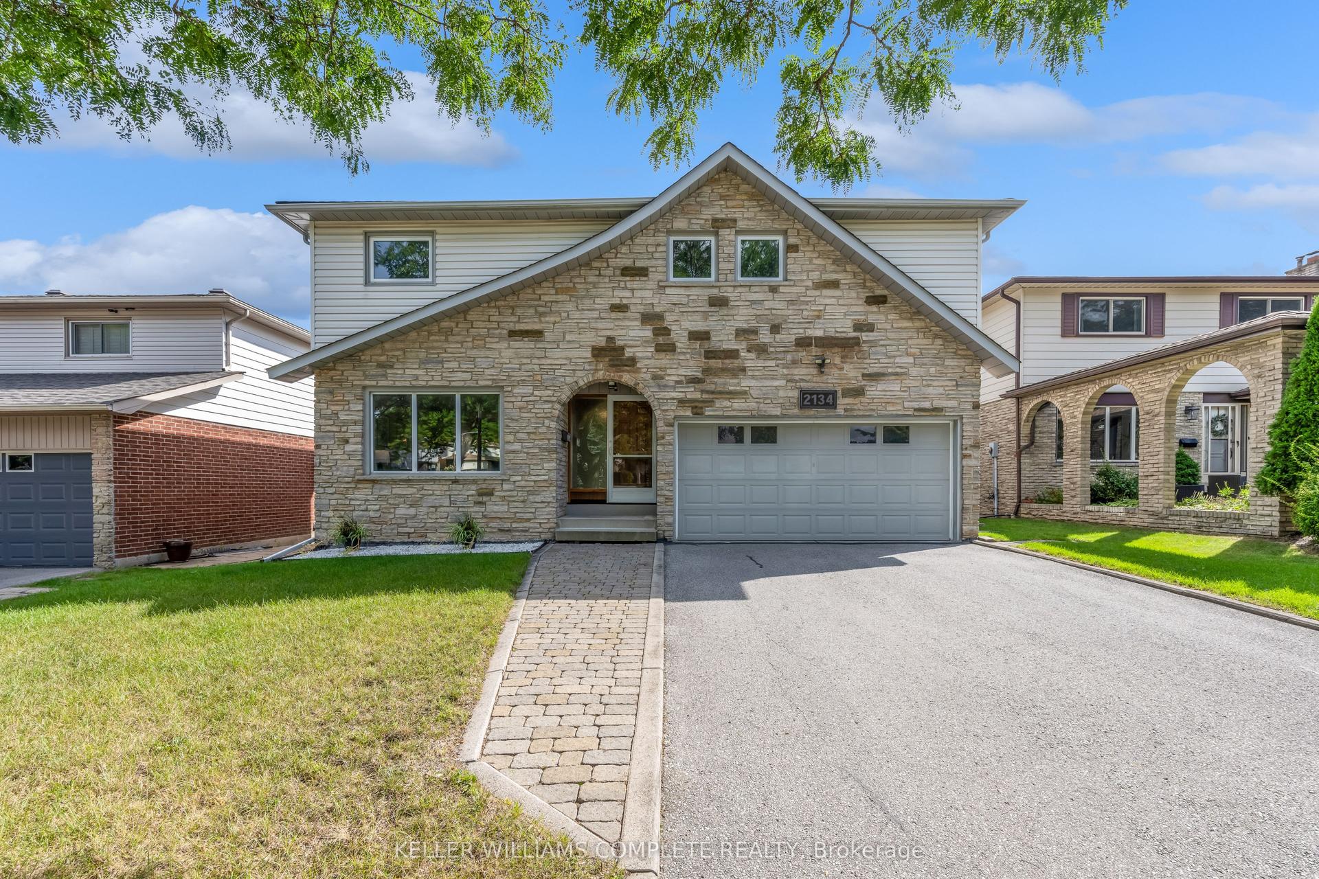 2134 CARTIER Crescent, Burlington — Detached for sale, photo 1