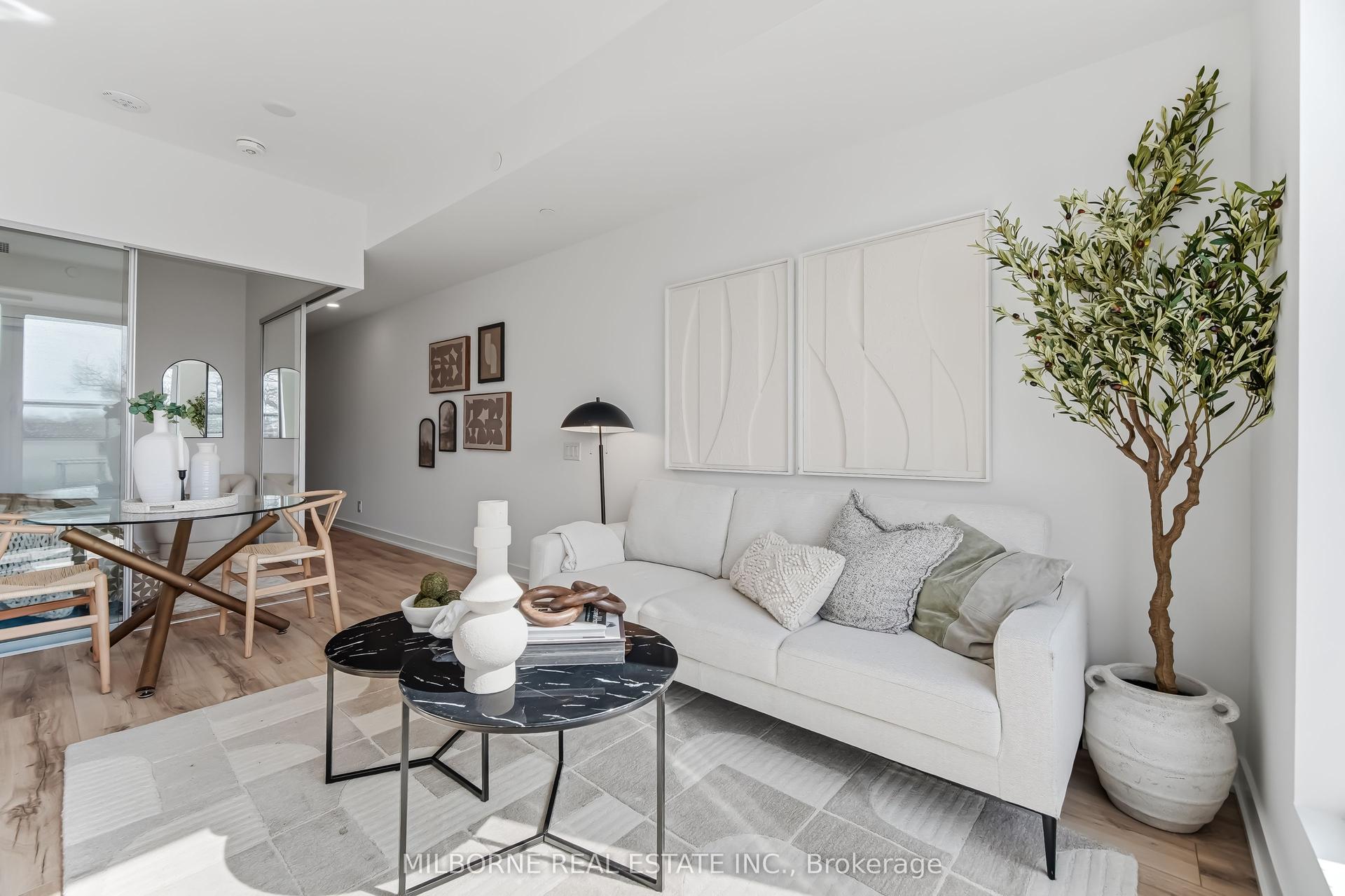 1660 Bloor Street W 708 #708 — photo 1