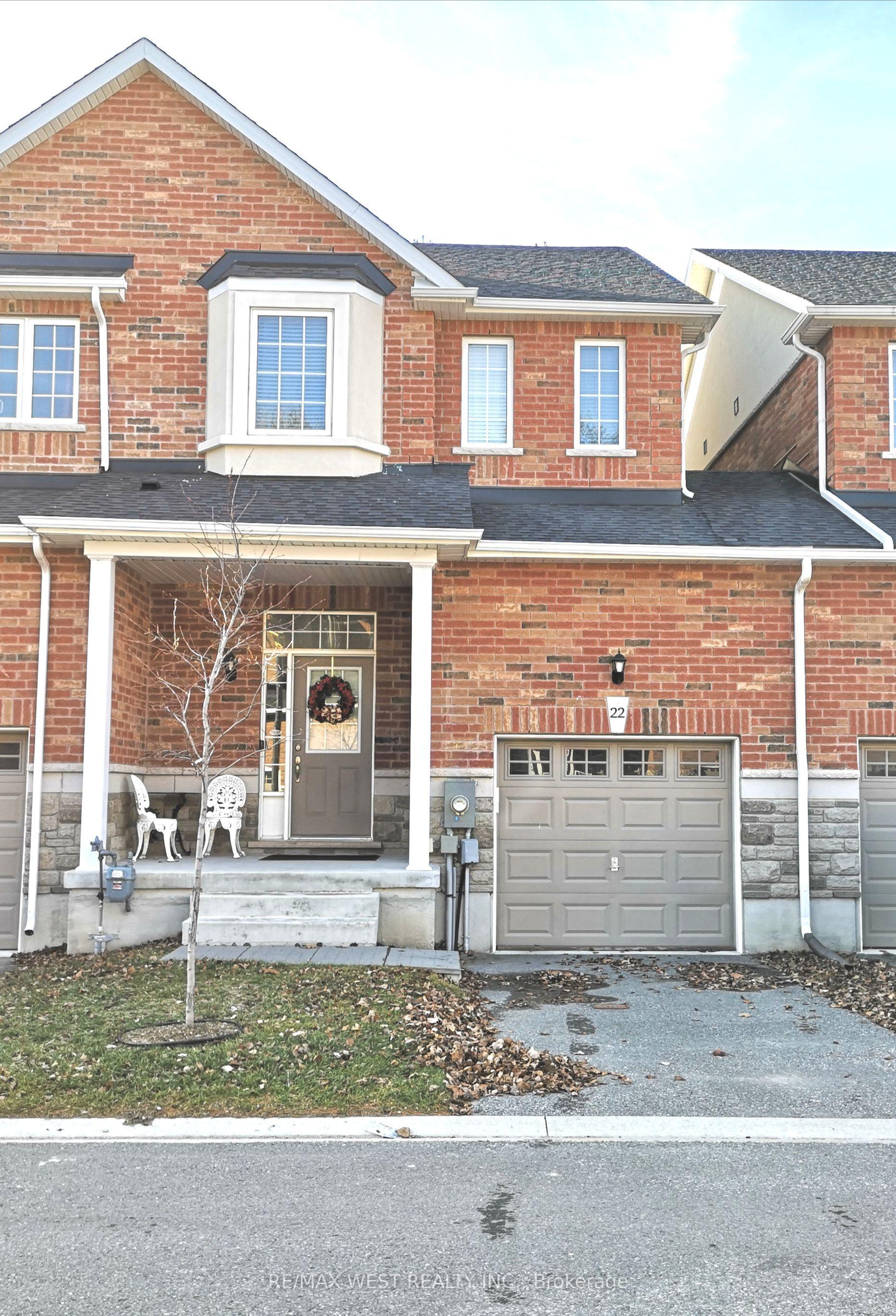 22 Farewell Avenue, Wasaga Beach — Townhouse for lease, photo 1