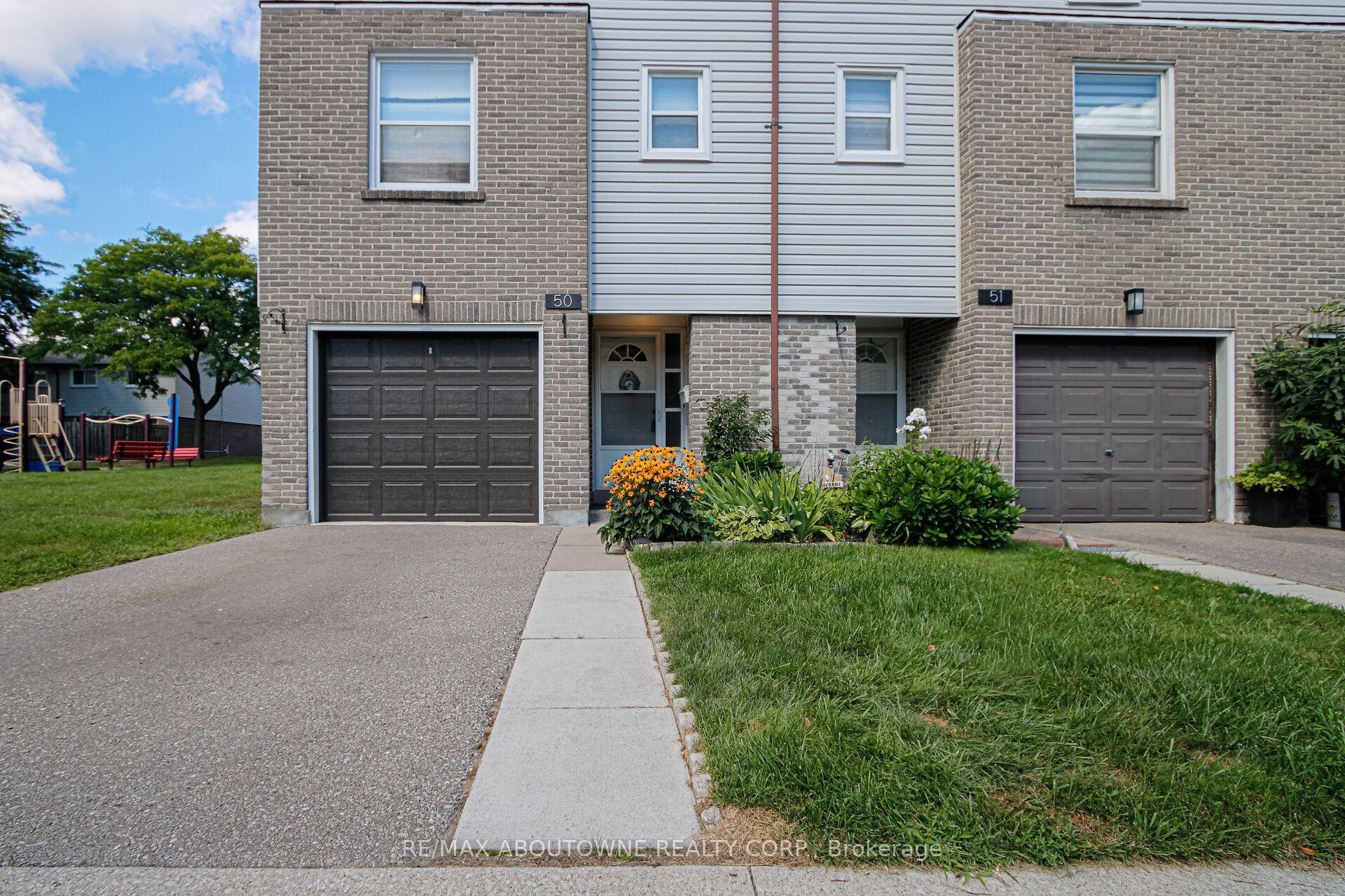 2440 Bromsgrove Road 50 #50, Mississauga — Condo Town for sale, photo 1