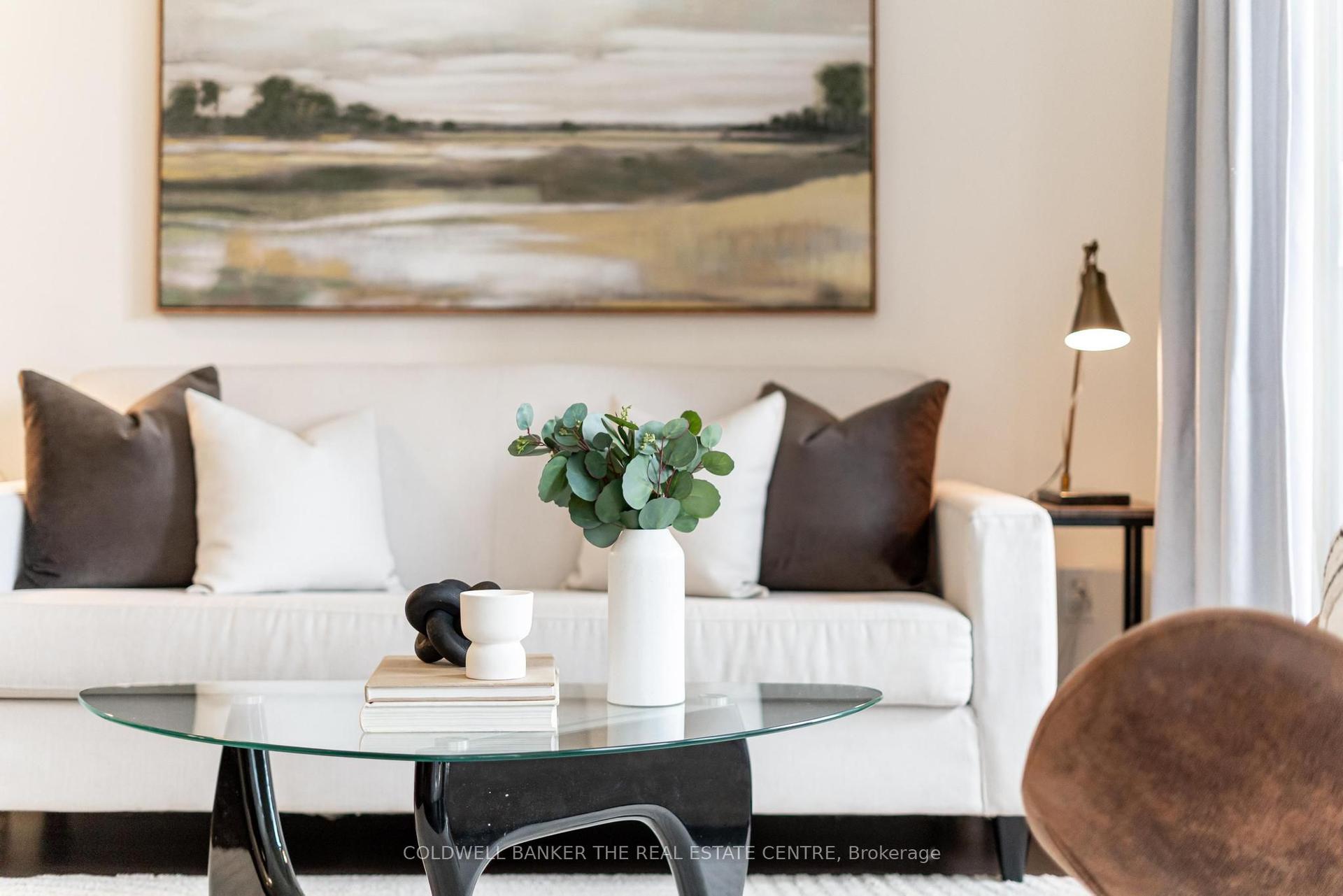 23 Sheppard Avenue E 912 #912, Toronto — Condo for sale, photo 1