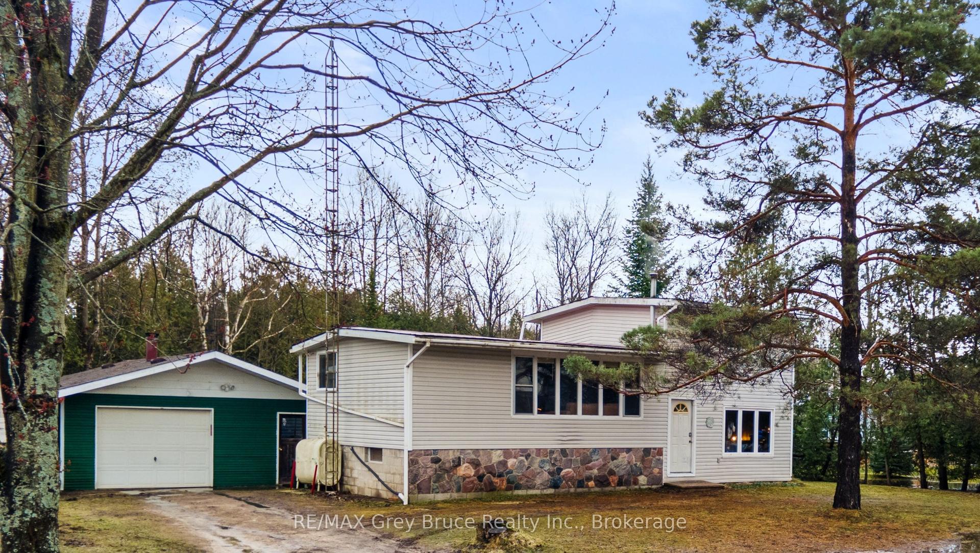 243 McCullough Lake Drive — photo 1