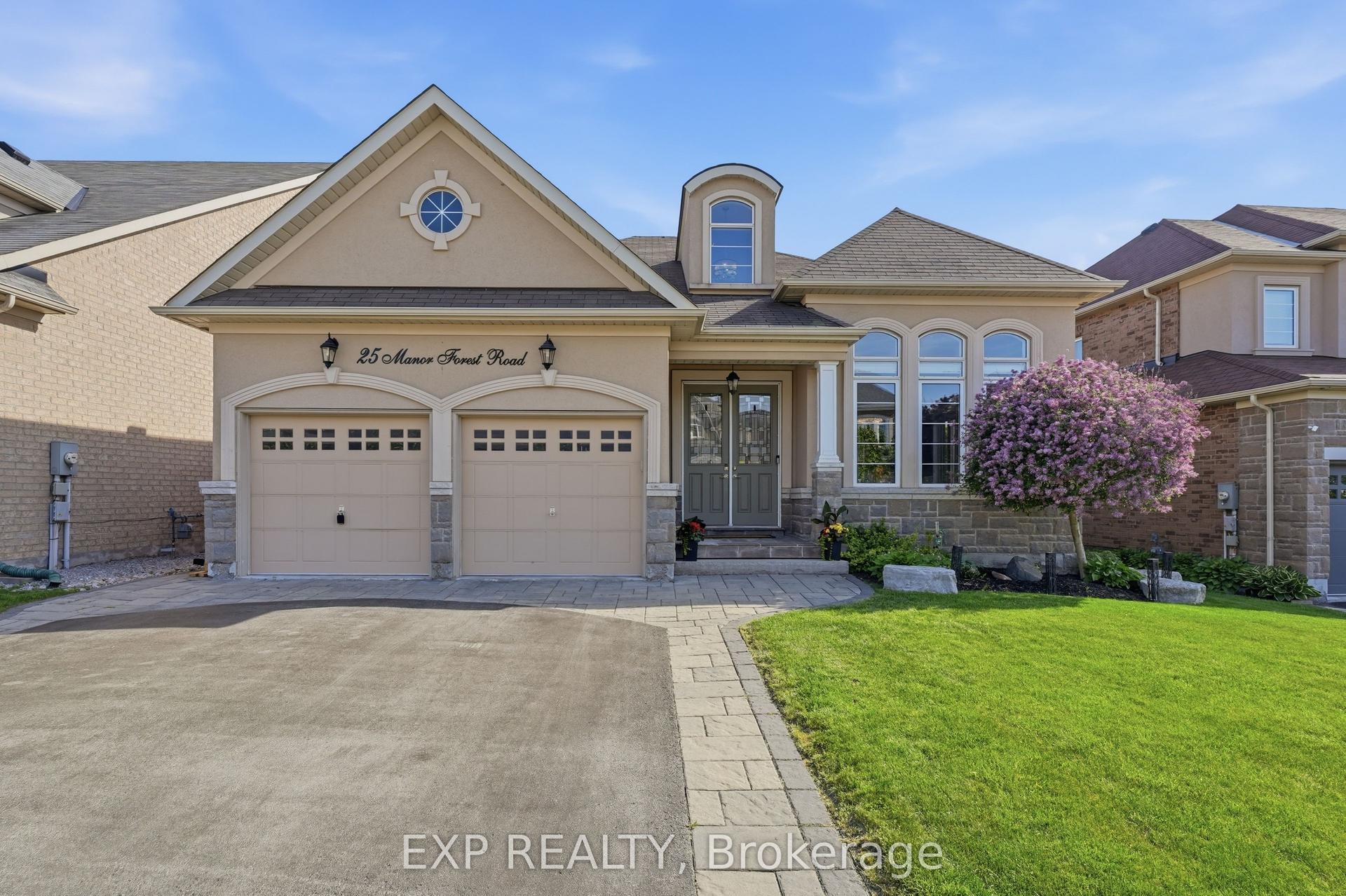 25 Manor Forest Road, East Gwillimbury — Detached for sale, photo 1