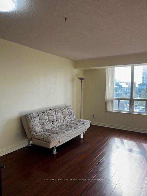 28 Empress Avenue 716 #716 — photo 1