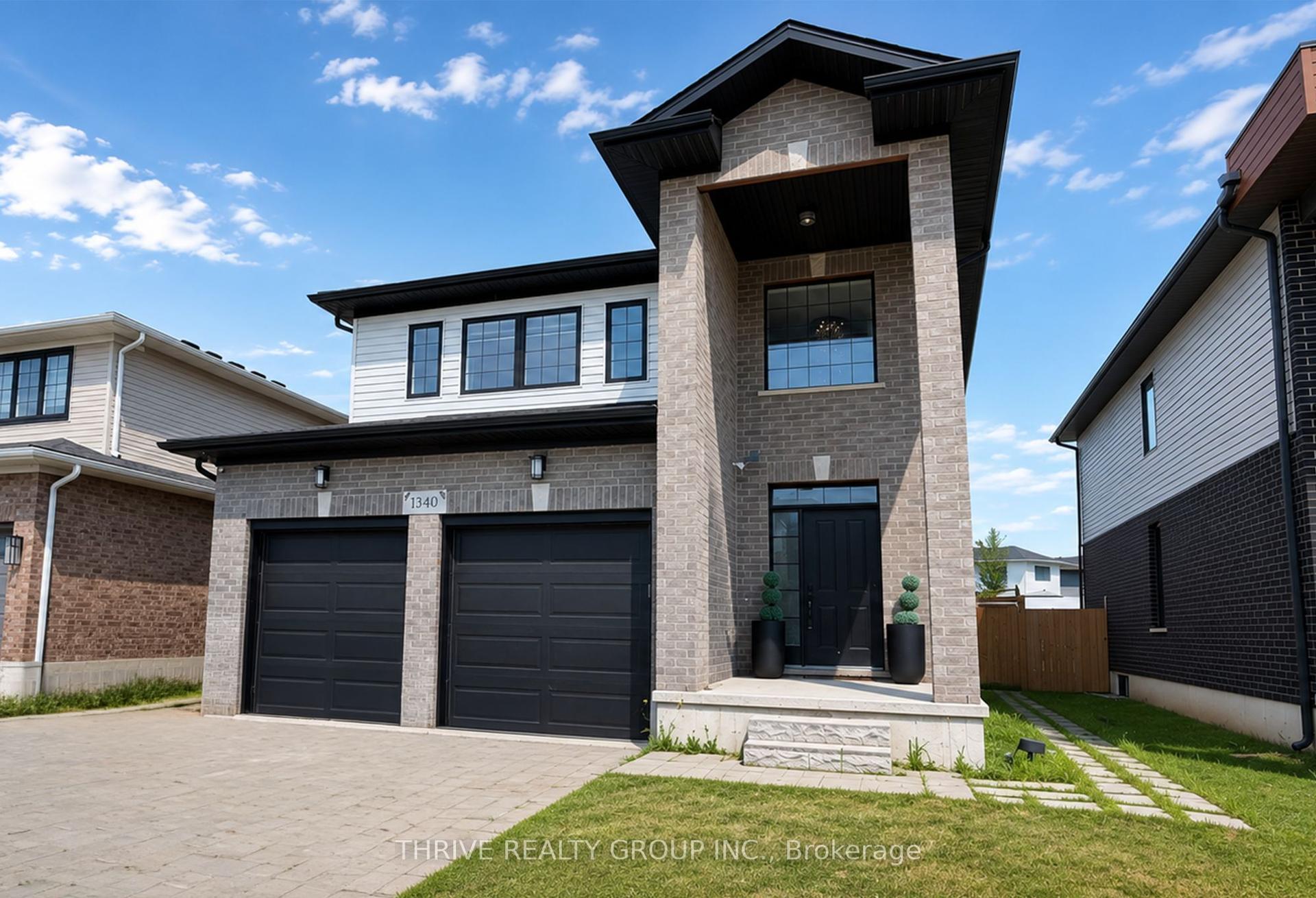 1340 John Kenney Drive, London North — Detached for lease, photo 1