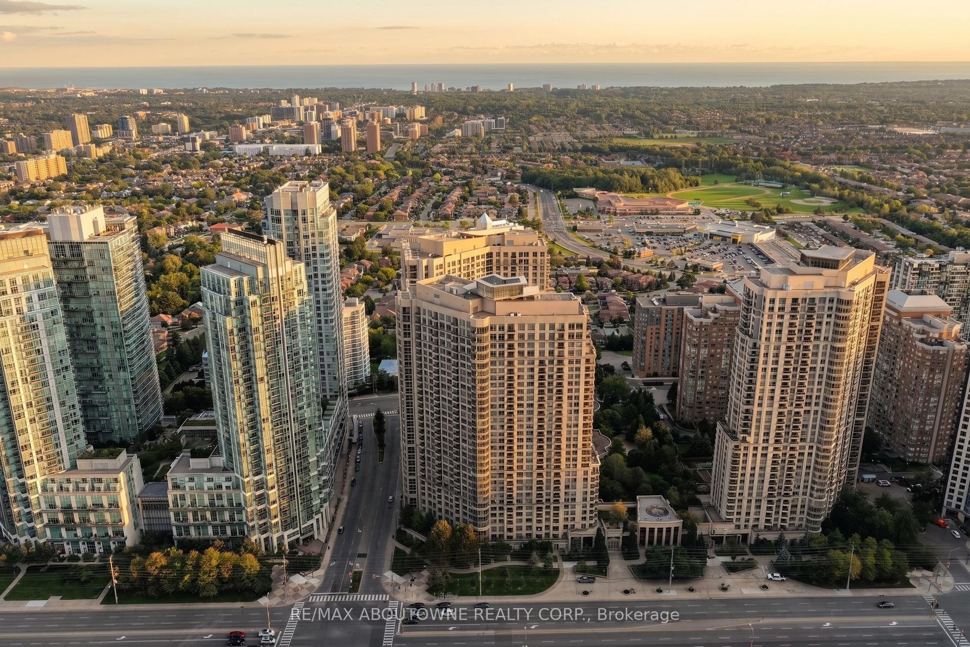 3888 Duke of York Boulevard GPH25 #GPH25, Mississauga — Condo for sale, photo 1