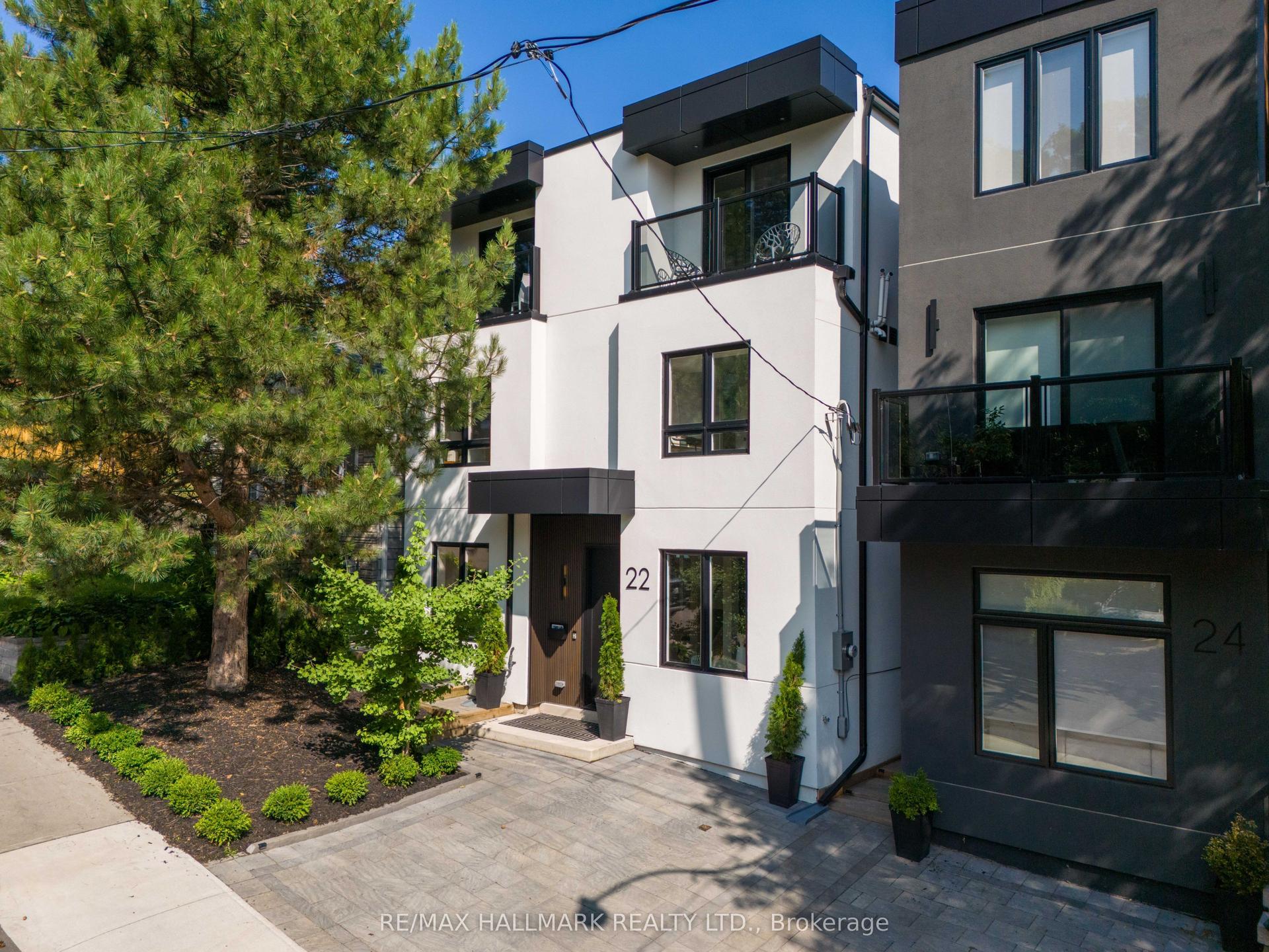 22 Harriet Street, Toronto — Detached for sale, photo 1