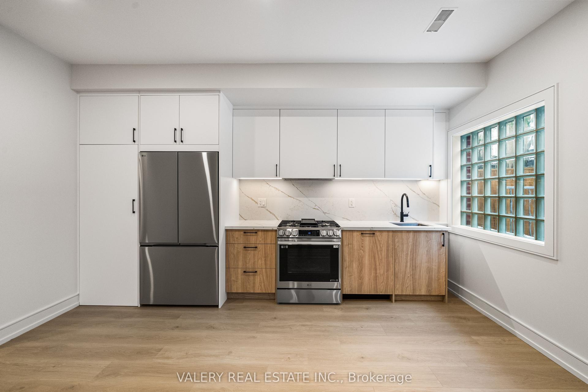 131 Dovercourt Road Laneway Main #Laneway Main, Toronto — Semi-Detached for lease, photo 1