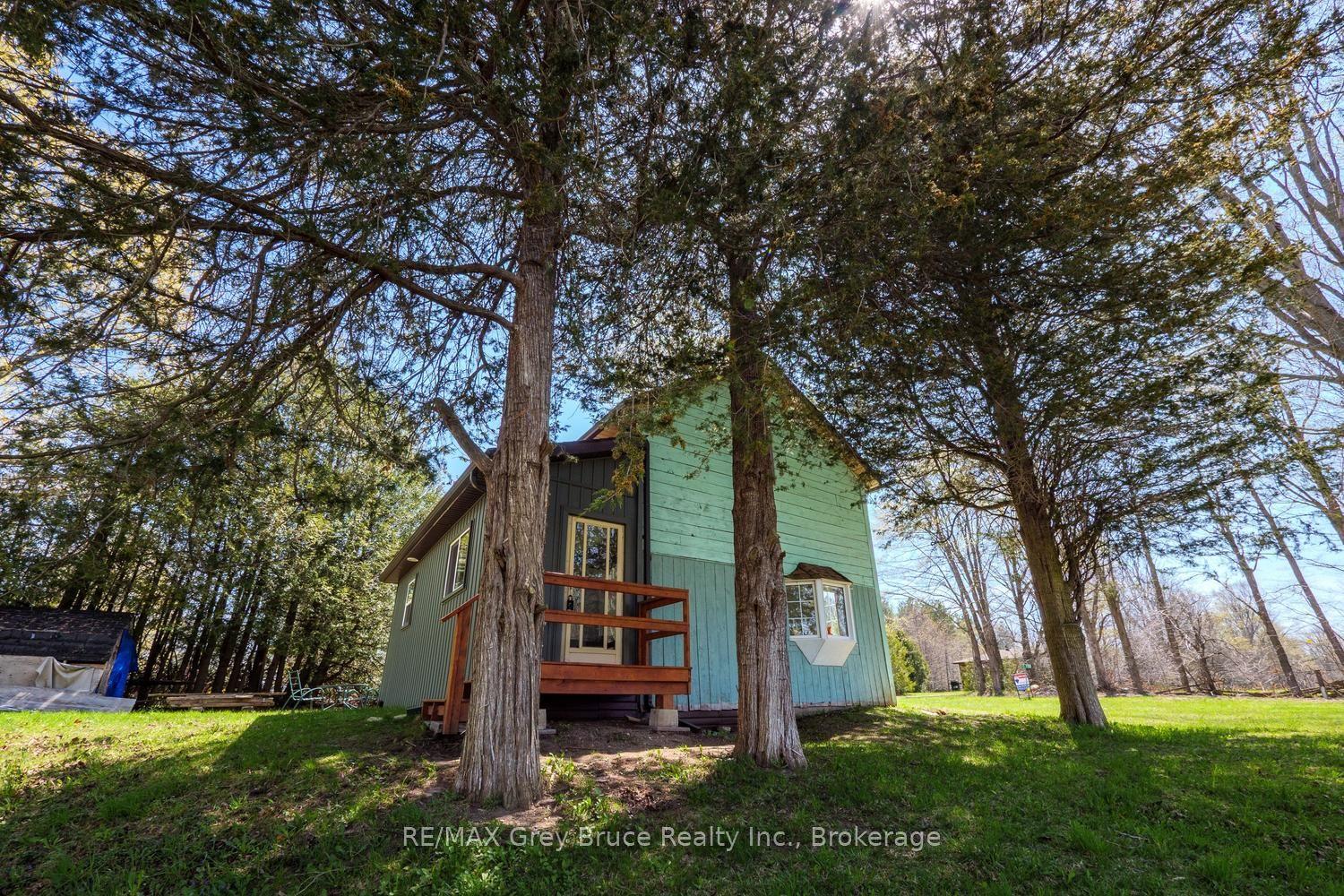 130 Crooked Hill Road — photo 1