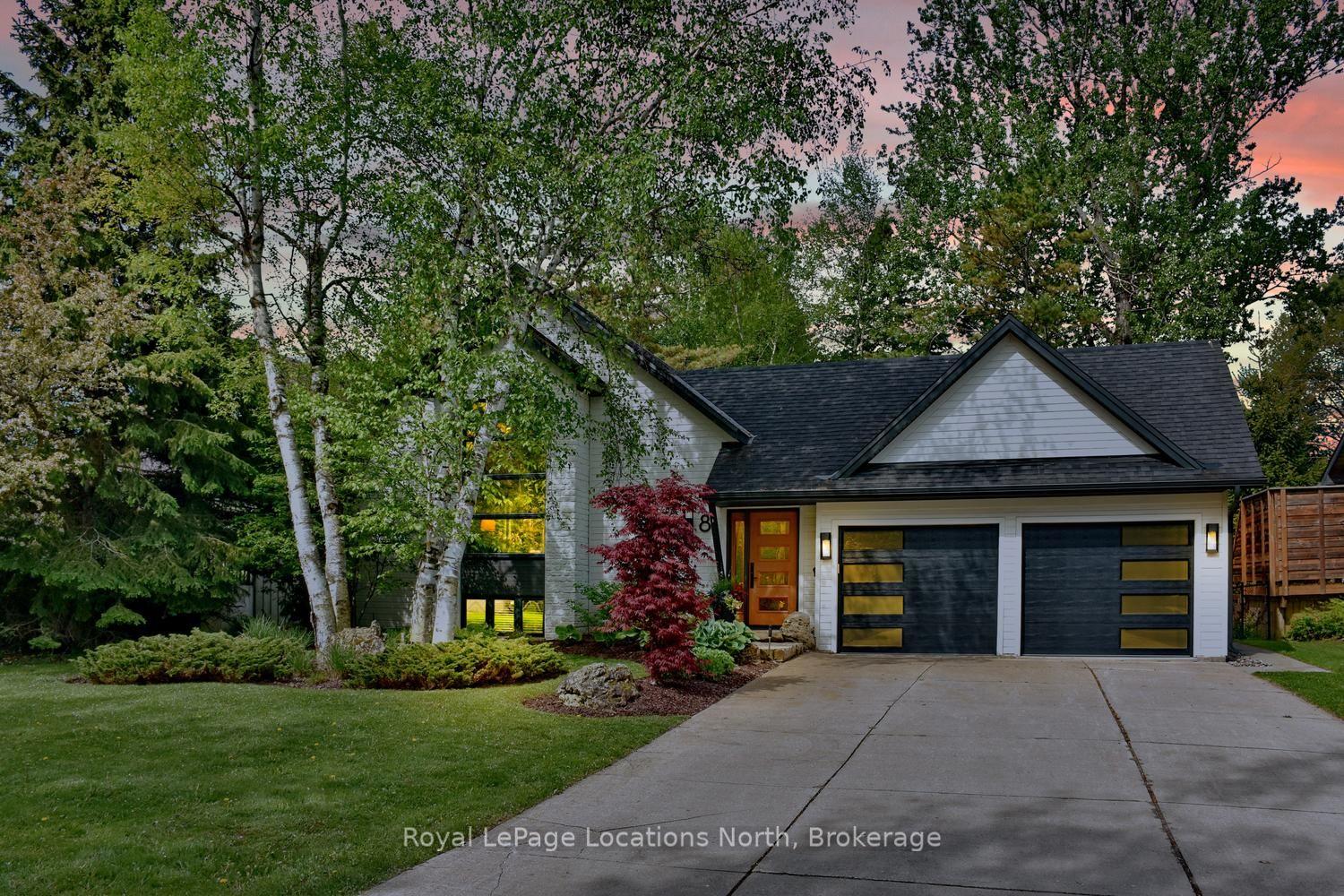 8 HICKORY Street — photo 1
