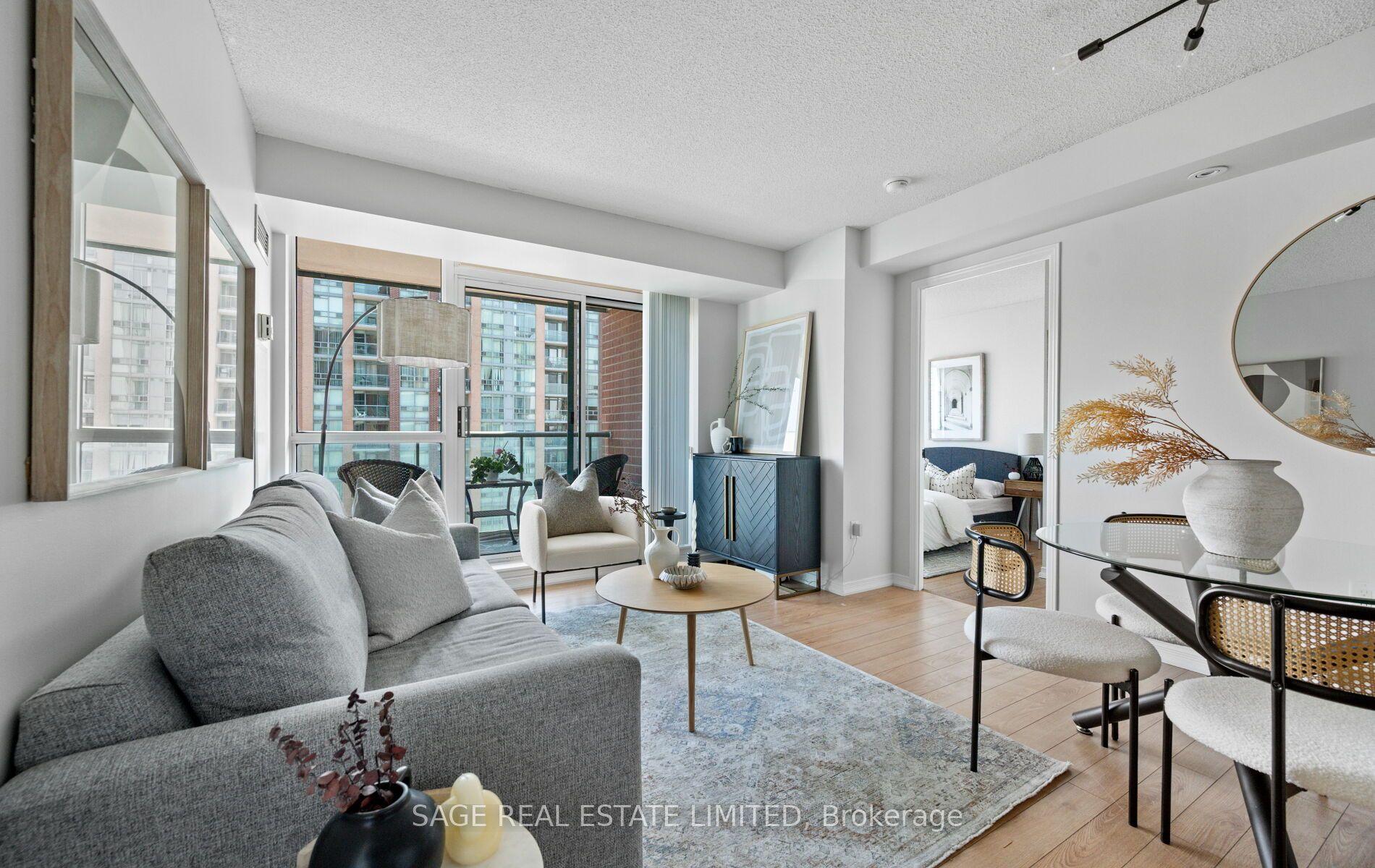 15 Michael Power Place 1008 #1008 — photo 1