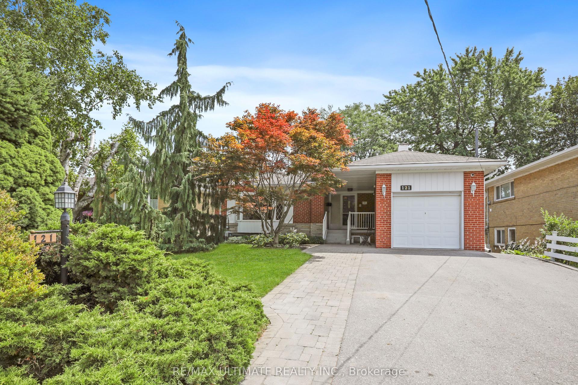 121 Elvaston Drive, Toronto — Detached for lease, photo 1