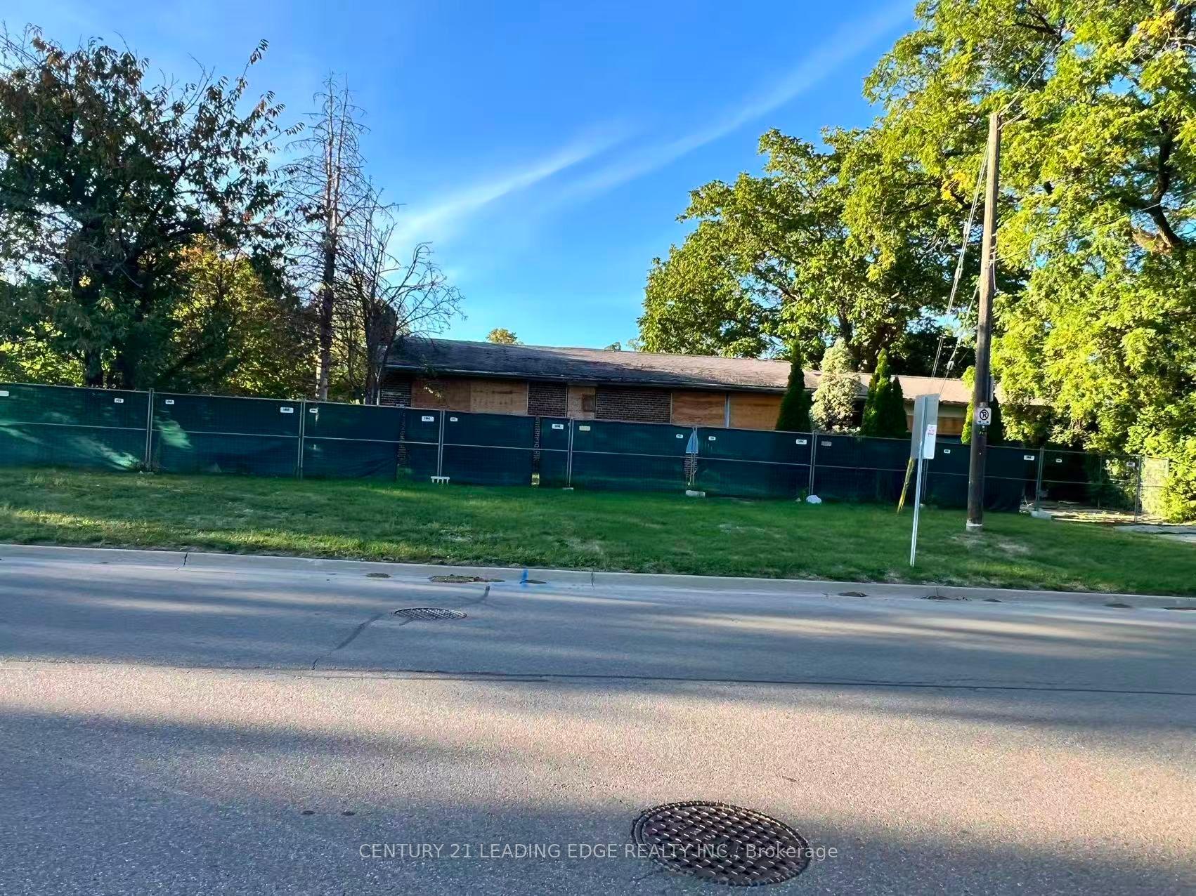329 Mill Street — photo 1