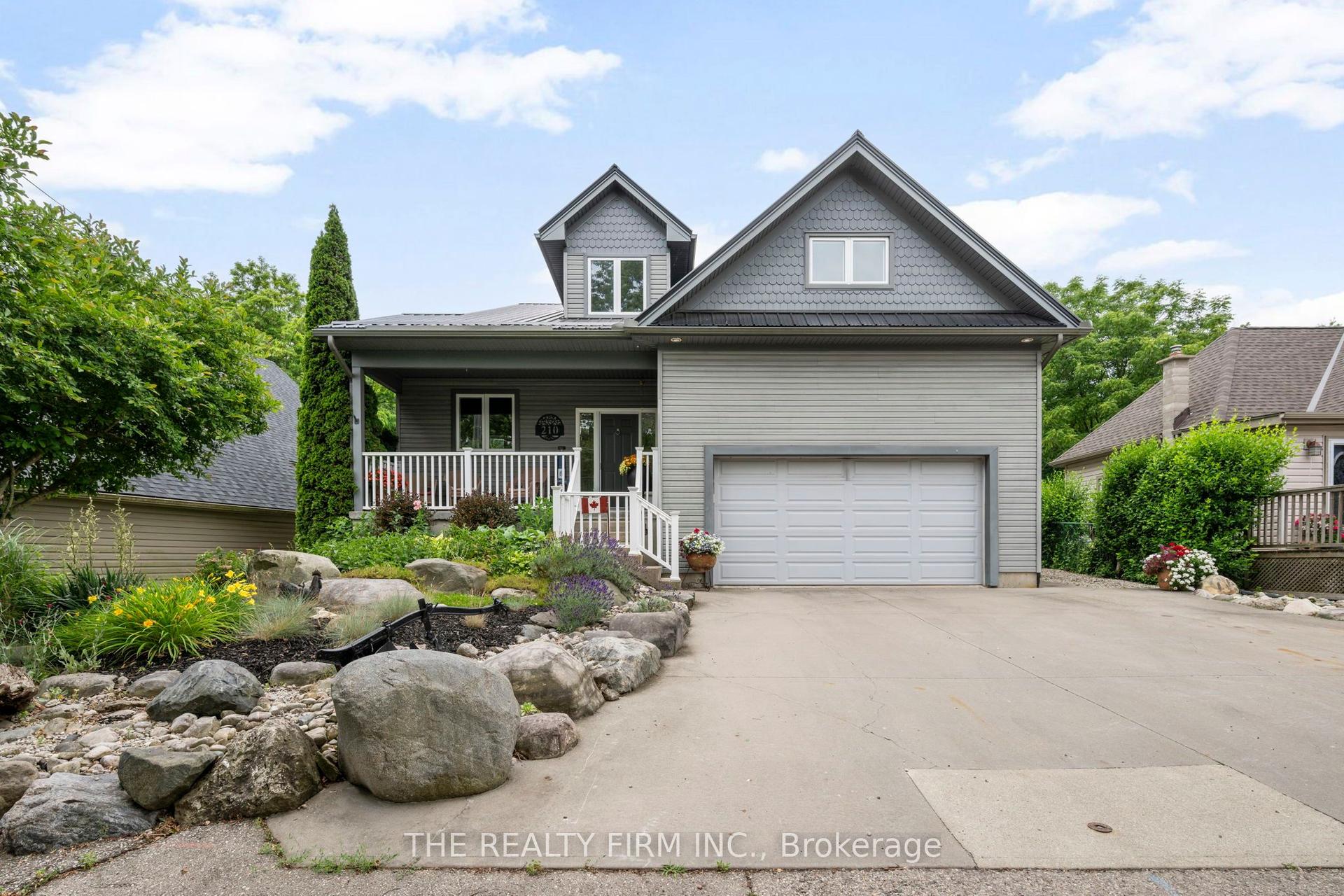 210 Cornell Drive — photo 1