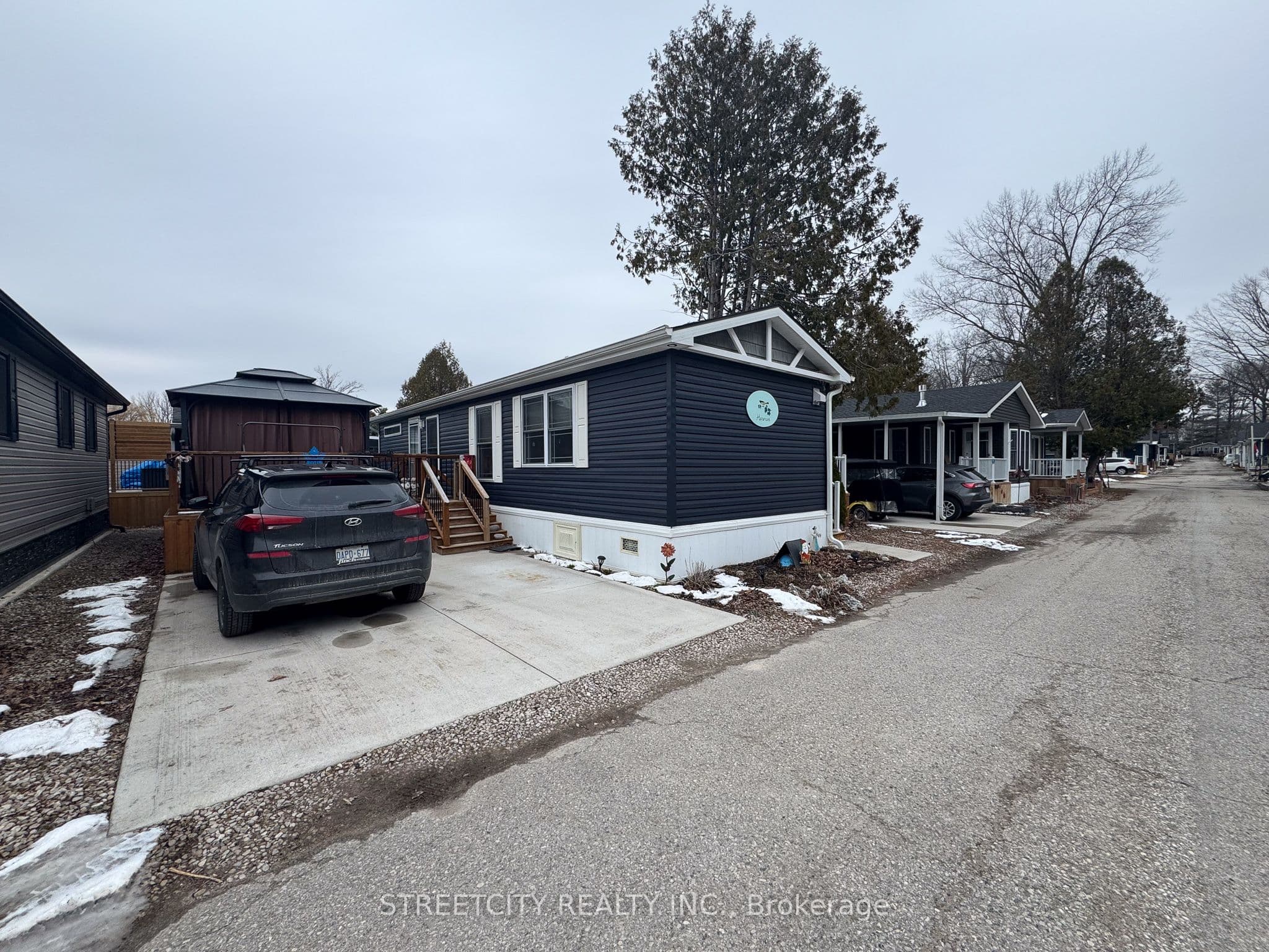 22790 Amiens Road 8 #8 — photo 1