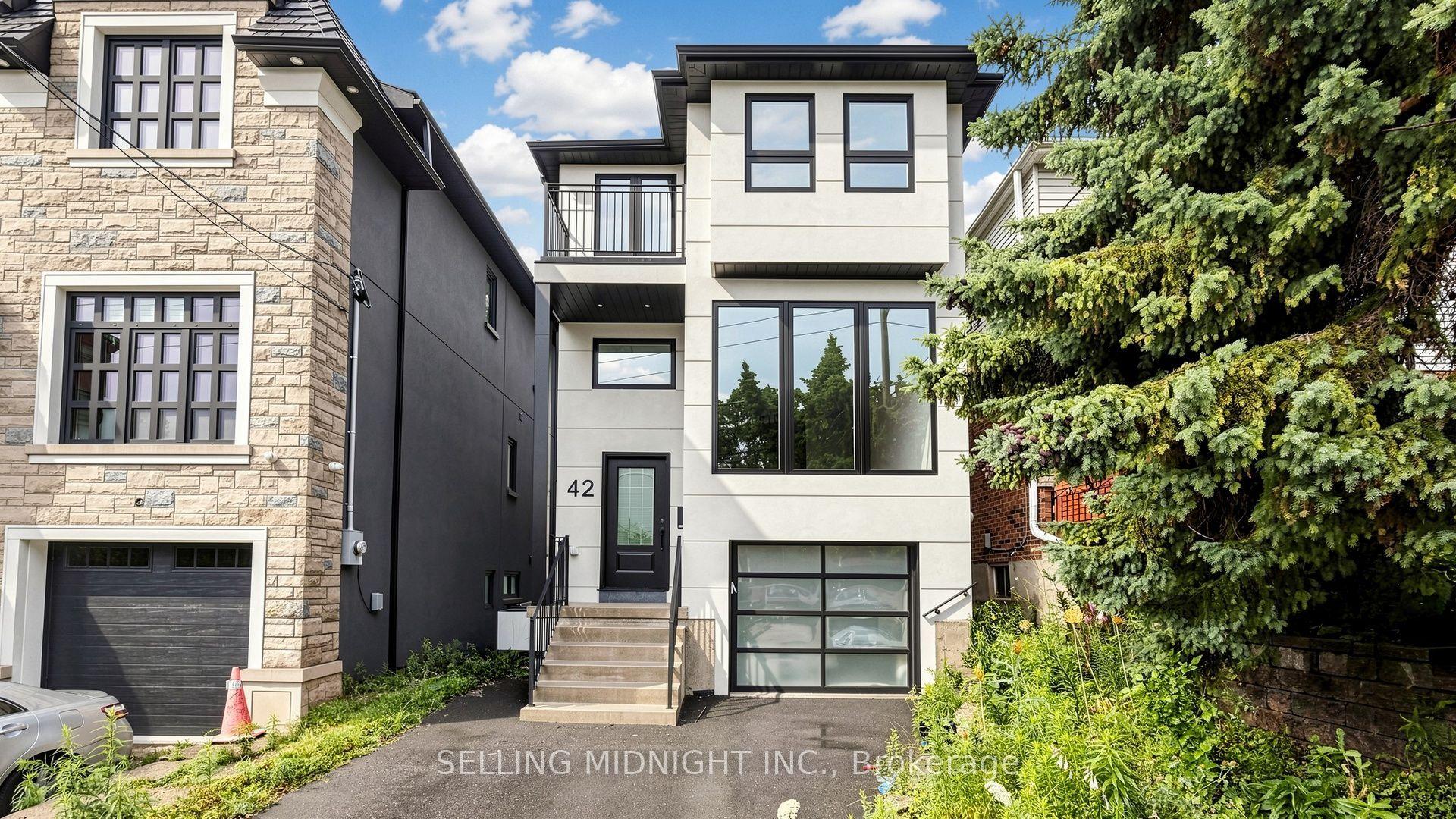 42 Guthrie Avenue, Toronto — Detached for lease, photo 1