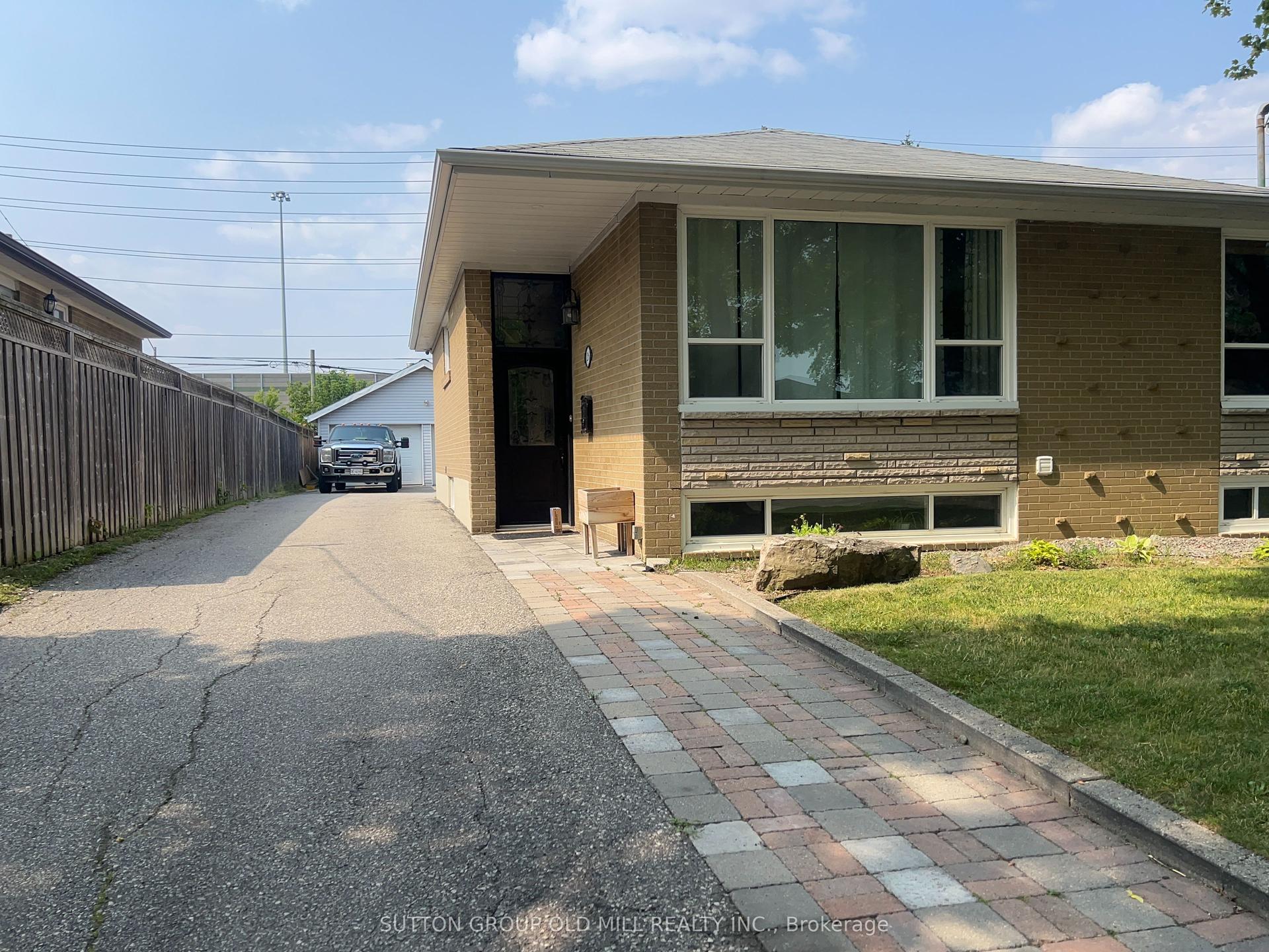 126 Rangoon Road Basement #Basement, Toronto — Detached for lease, photo 1