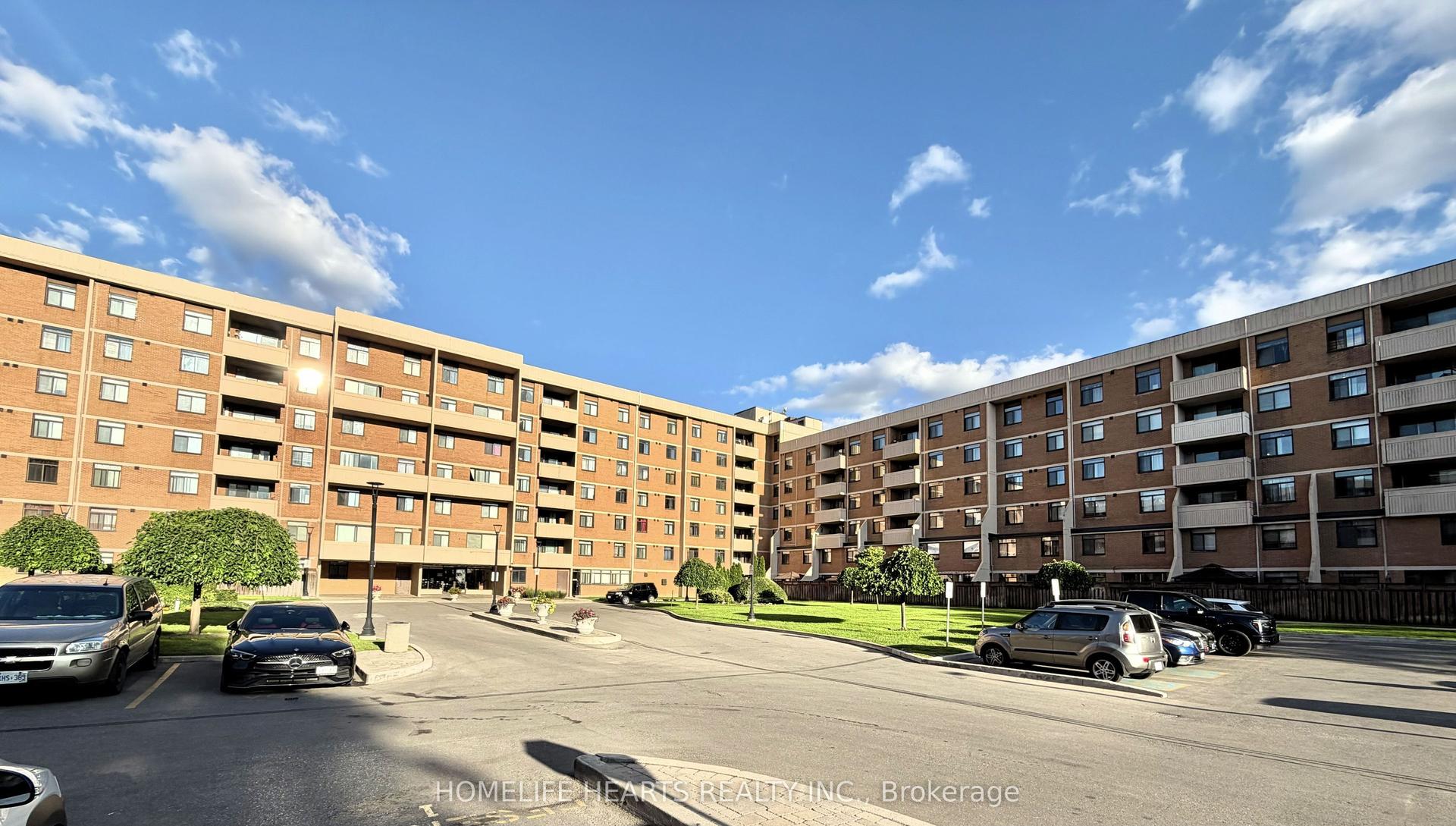 2645 Jane Street 149 #149, Toronto — Condo Town for sale, photo 1