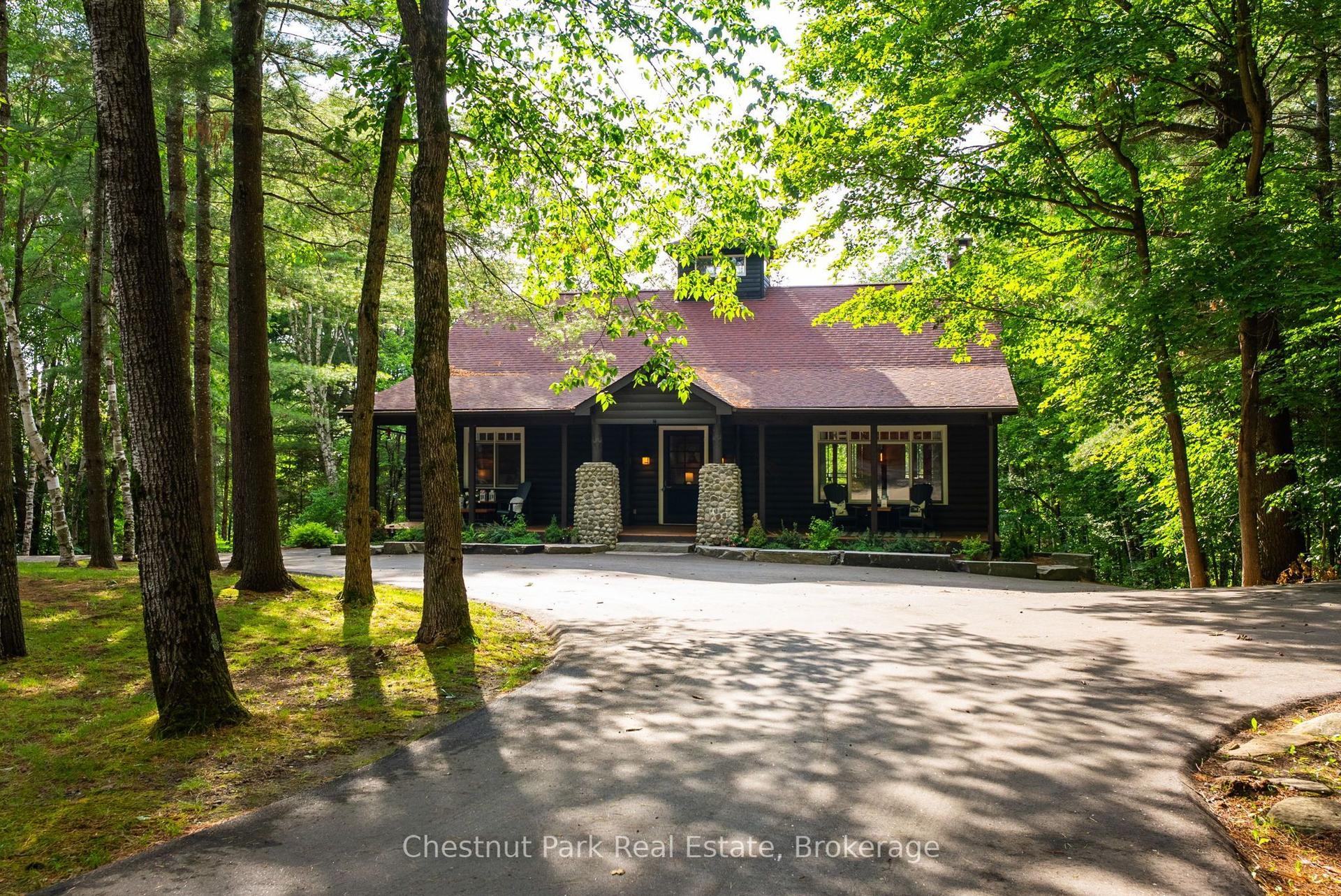90 Swallowdale Road, Huntsville — Detached for sale, photo 1
