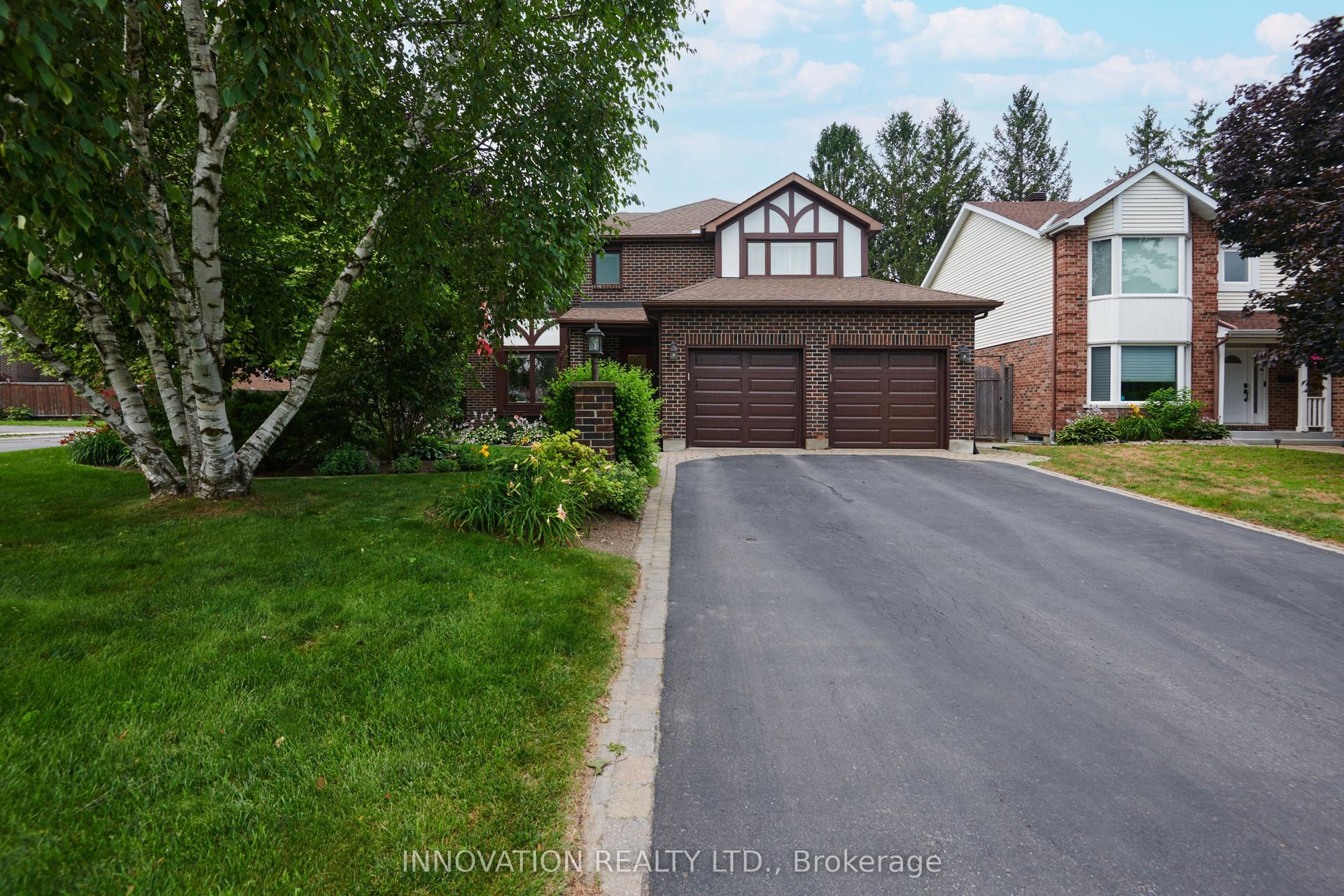 27 Cullen Court, South of Baseline to Knoxdale — Detached for sale, photo 1