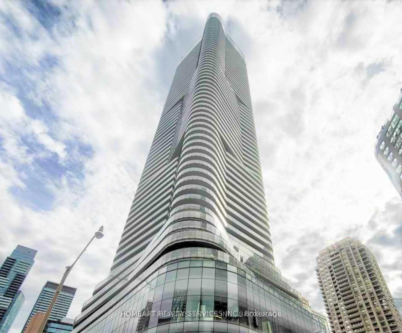 11 Wellesley Street W 1309 #1309, Toronto — Condo for lease, photo 1