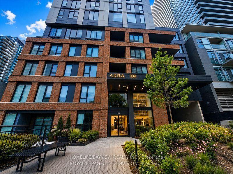 109 Erskine Avenue 1504 #1504, Toronto — Condo for lease, photo 1